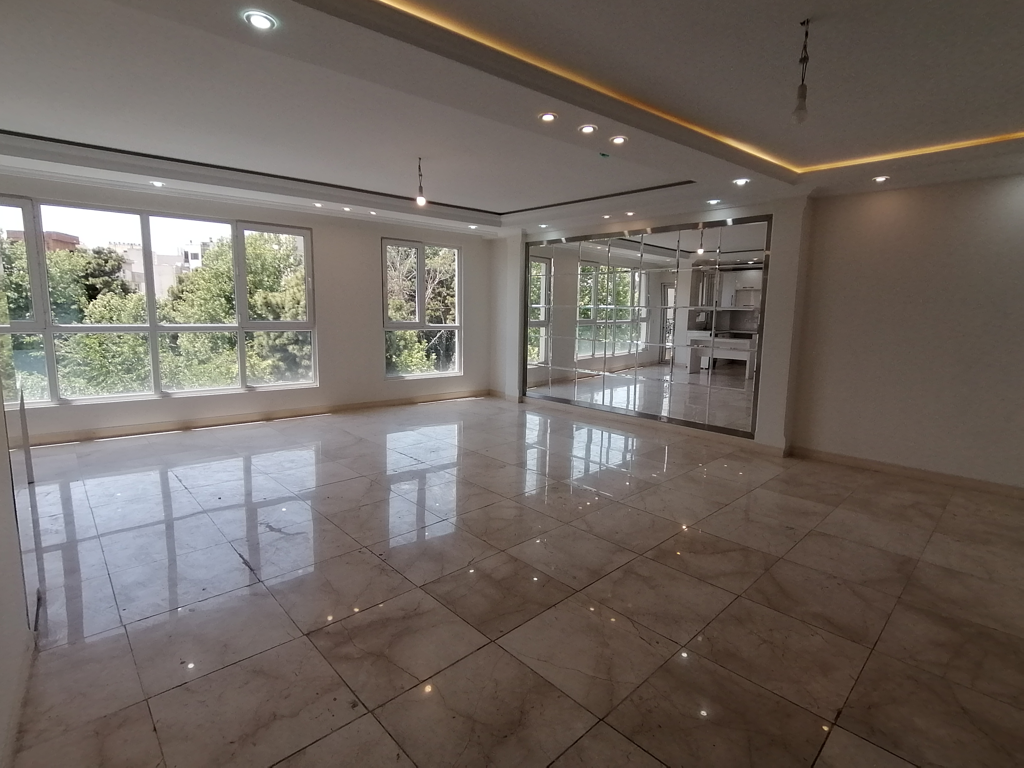 فروش آپارتمان 133متر 2خواب منظریه ویو مشجر