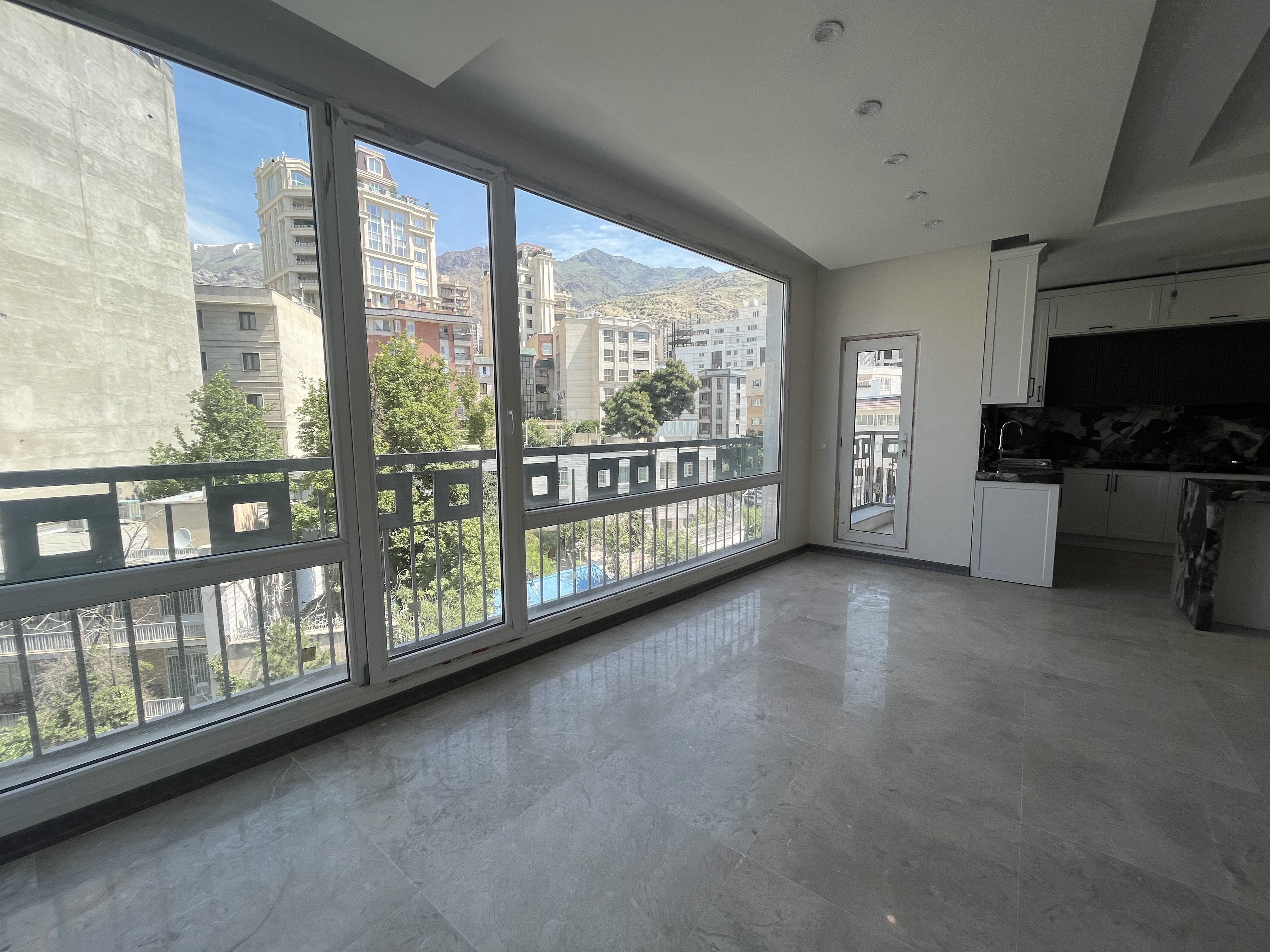 فروش آپارتمان 140متر نیاوران مشاعات هتلینگ