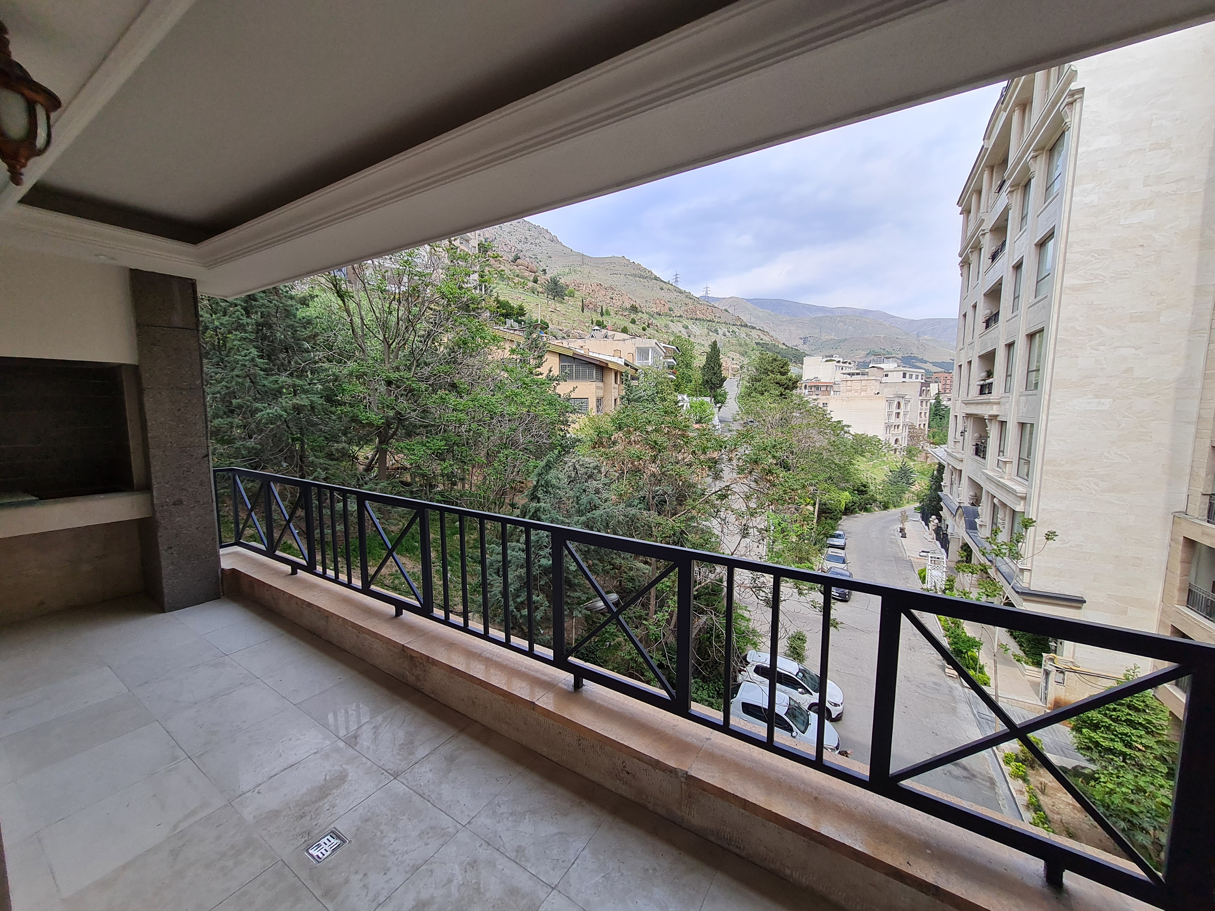 فروش آپارتمان 210 متر نیاوران مرجان