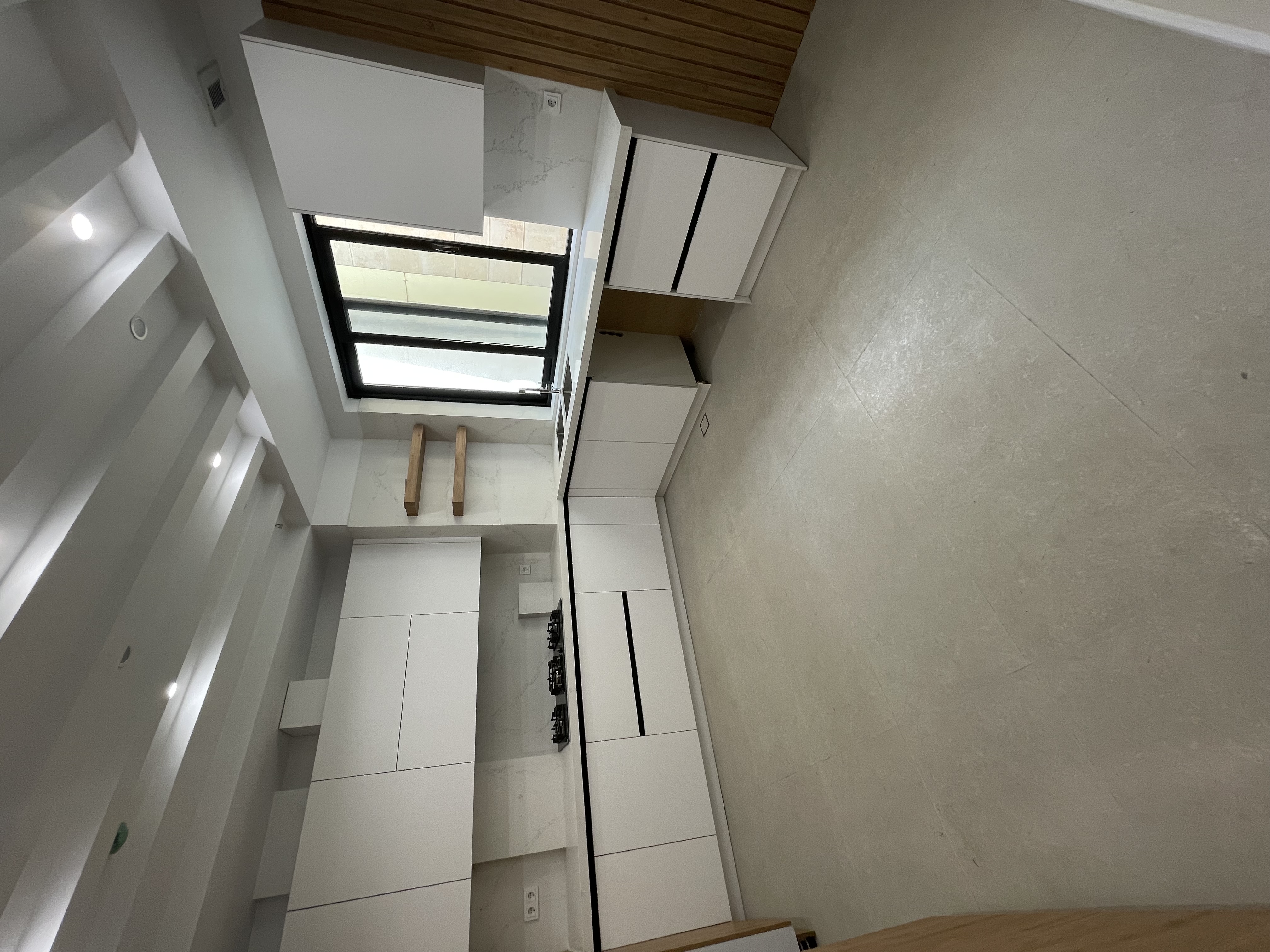 فروش اپارتمان تاپ لوكيشن نياوران٢٦٥متر٣خواب مستر