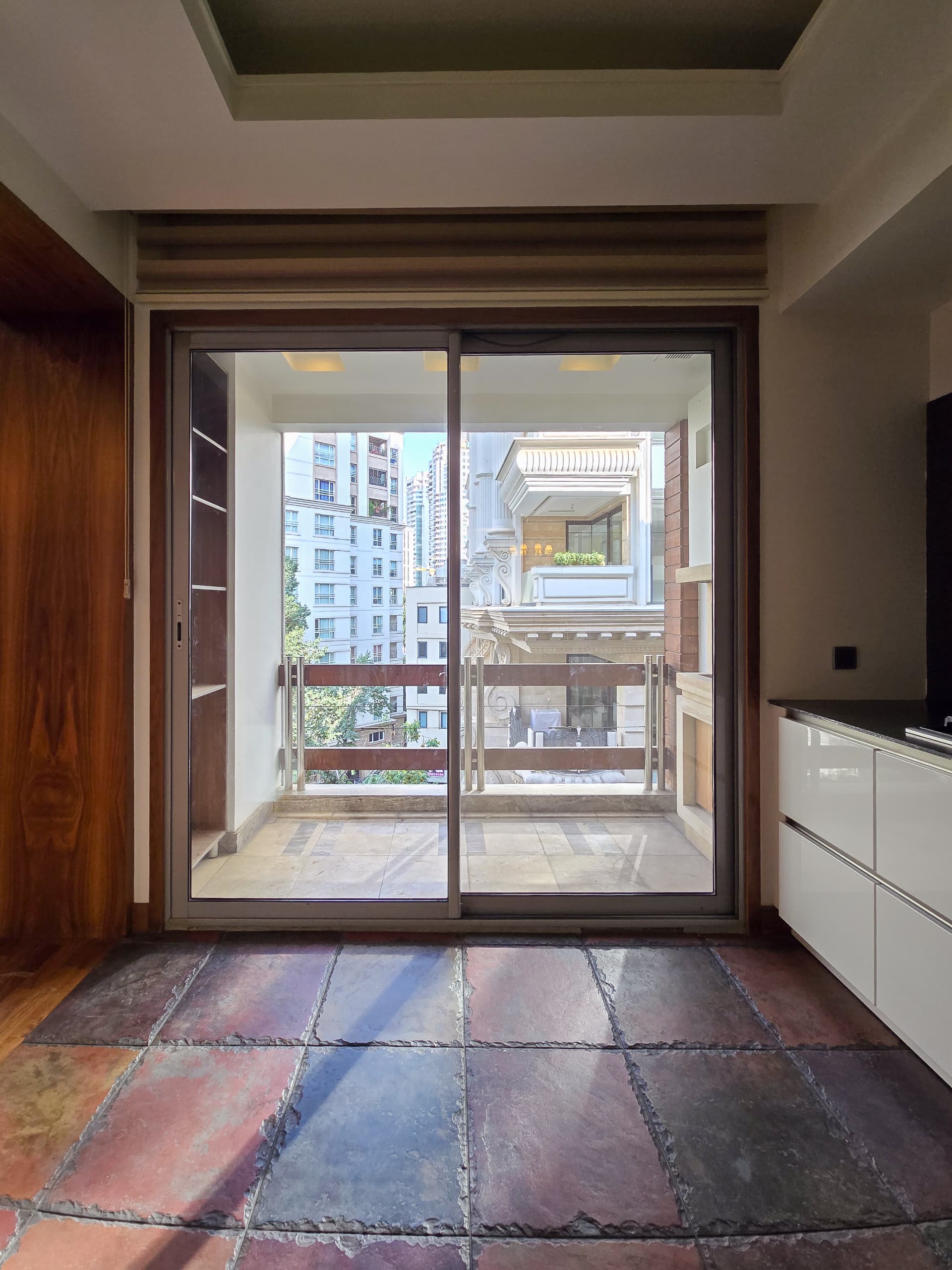 اجاره آپارتمان 210 متر فرشته فول مشاعات