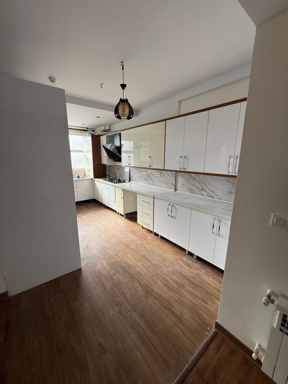 اجاره آپارتمان 130متر هروی فول امکانات