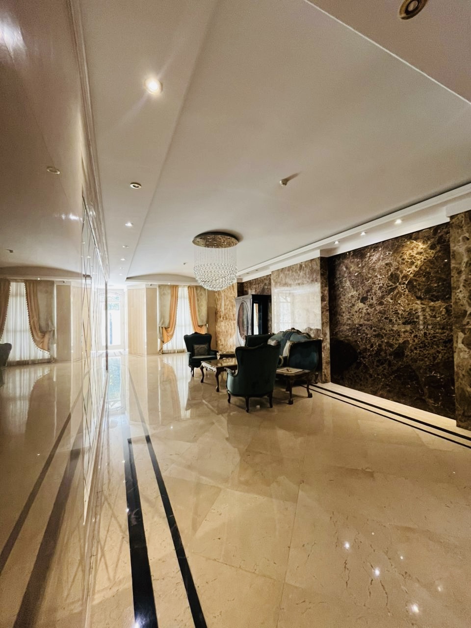 رهن كامل اپارتمان 80 مترى در نياوران