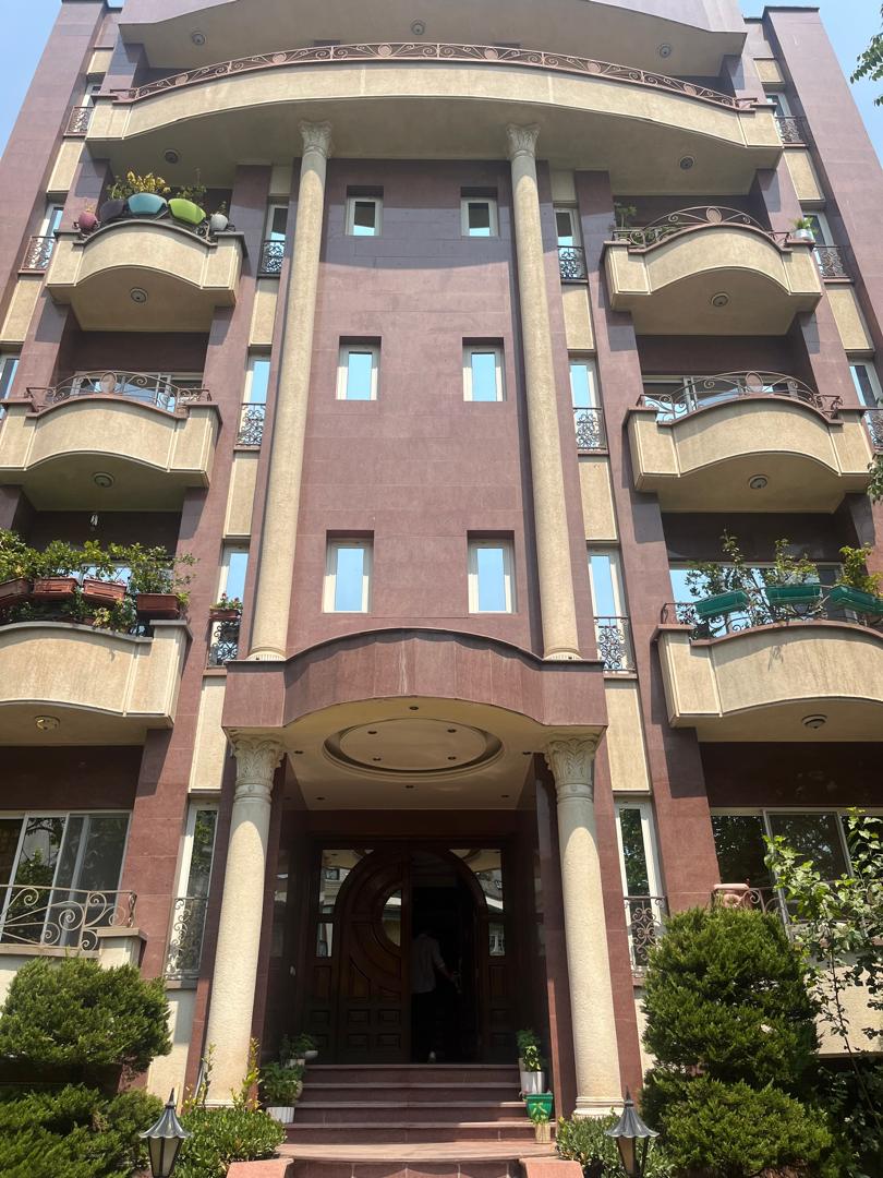 فروش آپارتمان 165 متر مرجان همایون