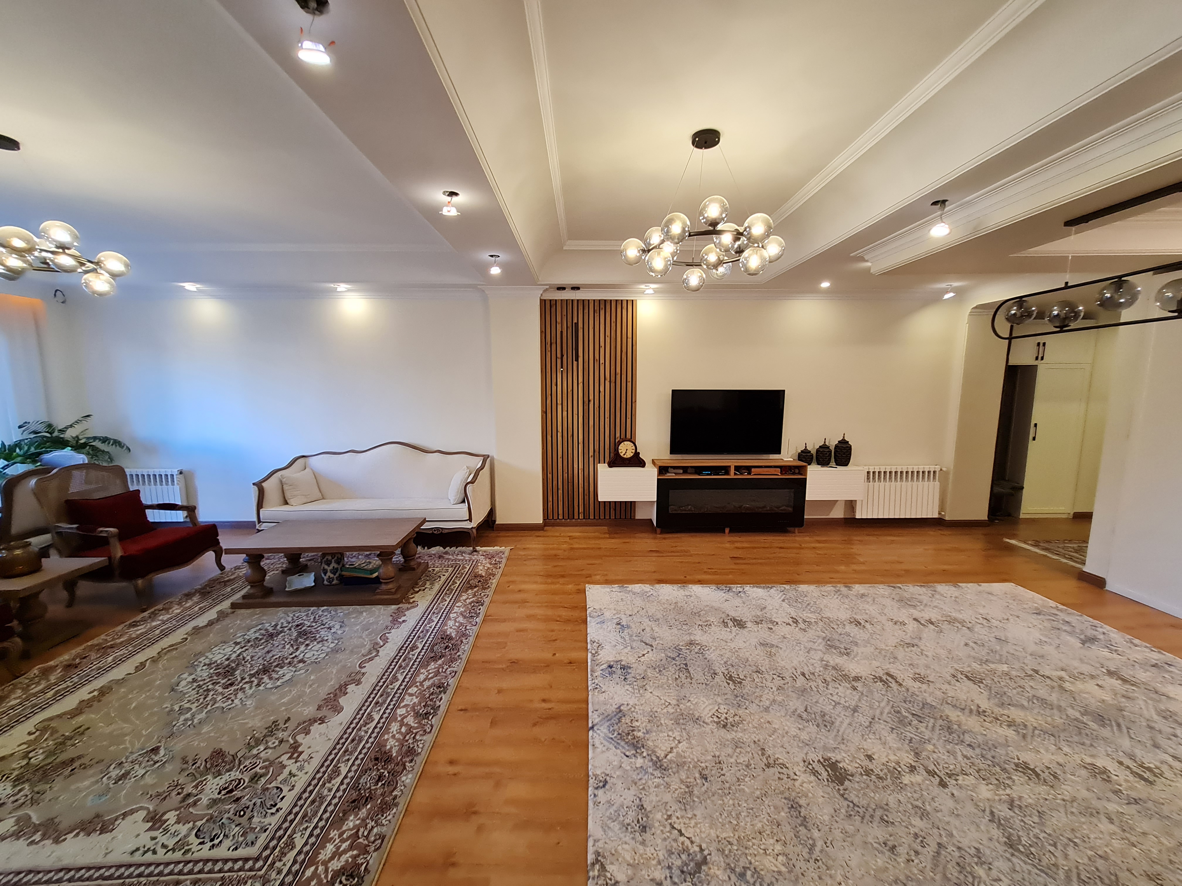 فروش آپارتمان 135 متر دیباجی جنوبی