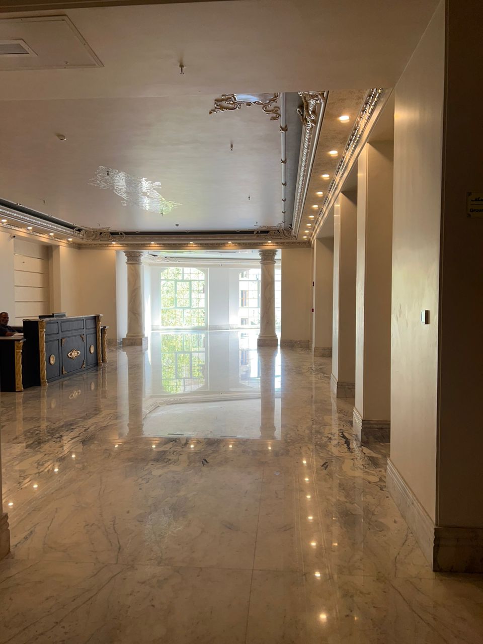 فروش آپارتمان 240 متر کامرانیه شمالی با ارتفاع سقف و حس پنت هاوس