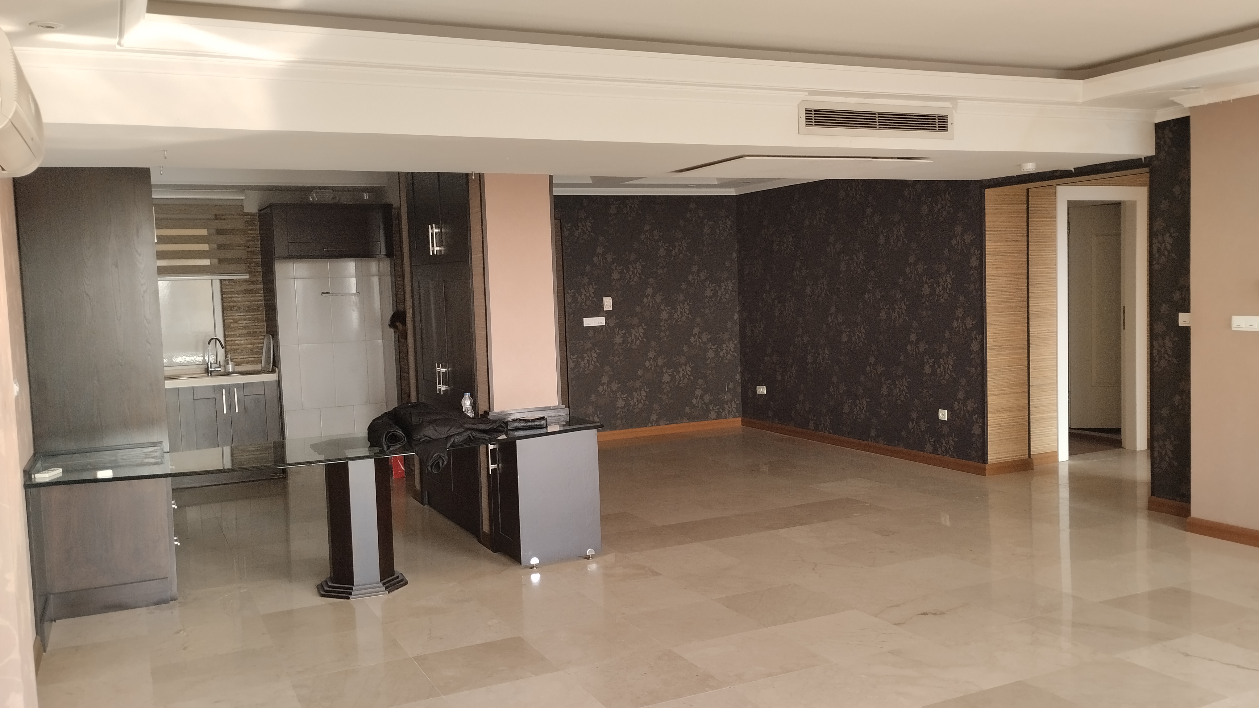 170 متر 3 خواب فول امکانات نیاوران