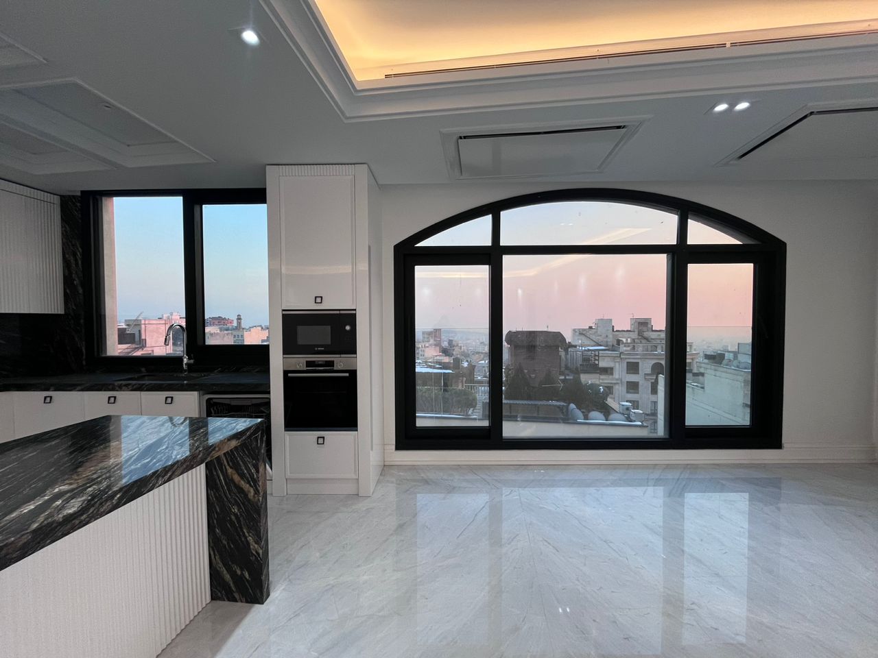 فروش آپارتمان 190 متر نیاوران کلید نخورده فول مشاعات