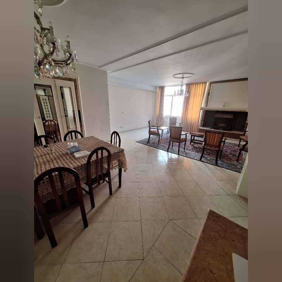 اپارتمان 180 متری در اختیاریه