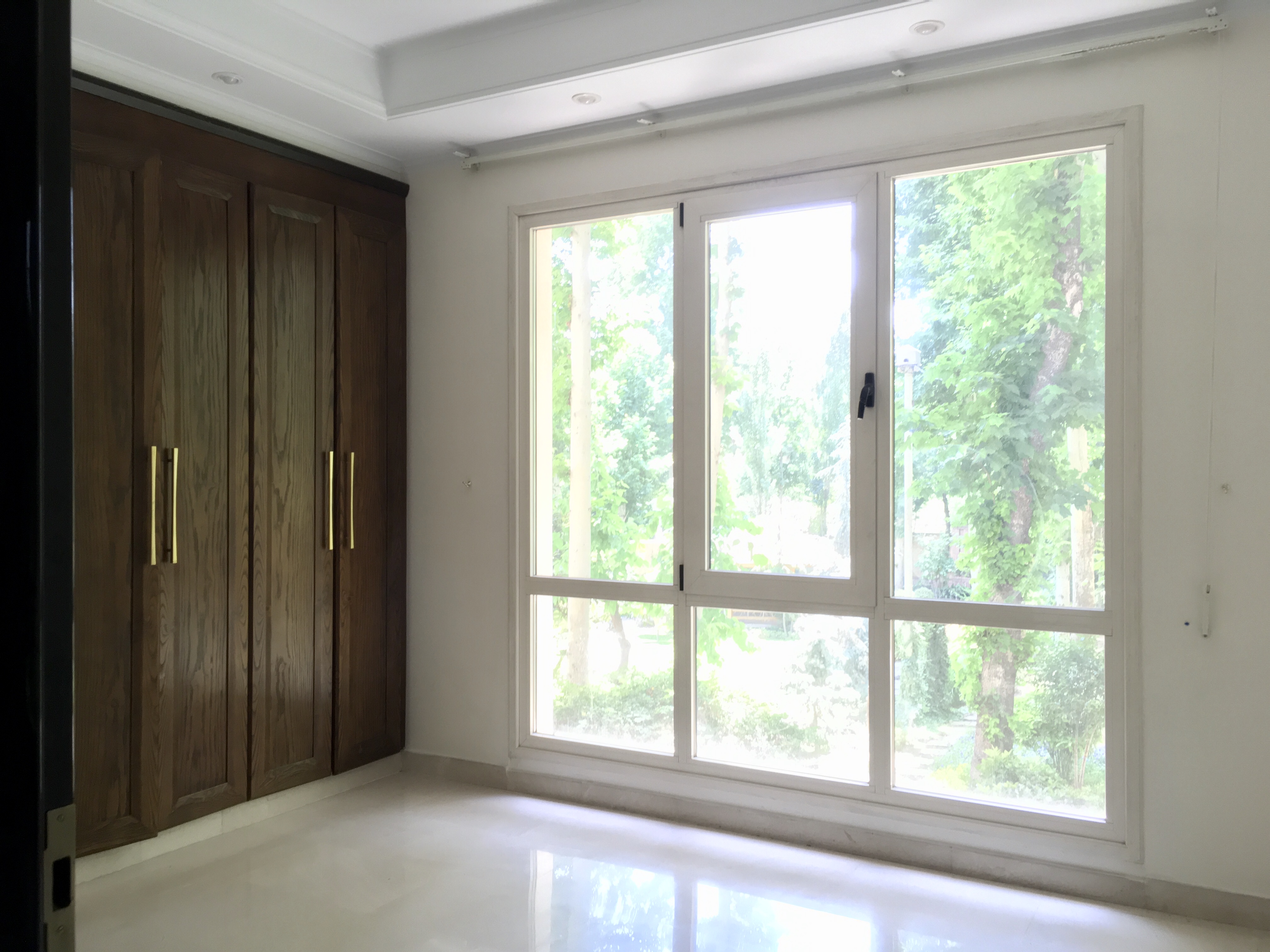 اجاره آپارتمان 270 متر فرمانیه 4 پارکینگ