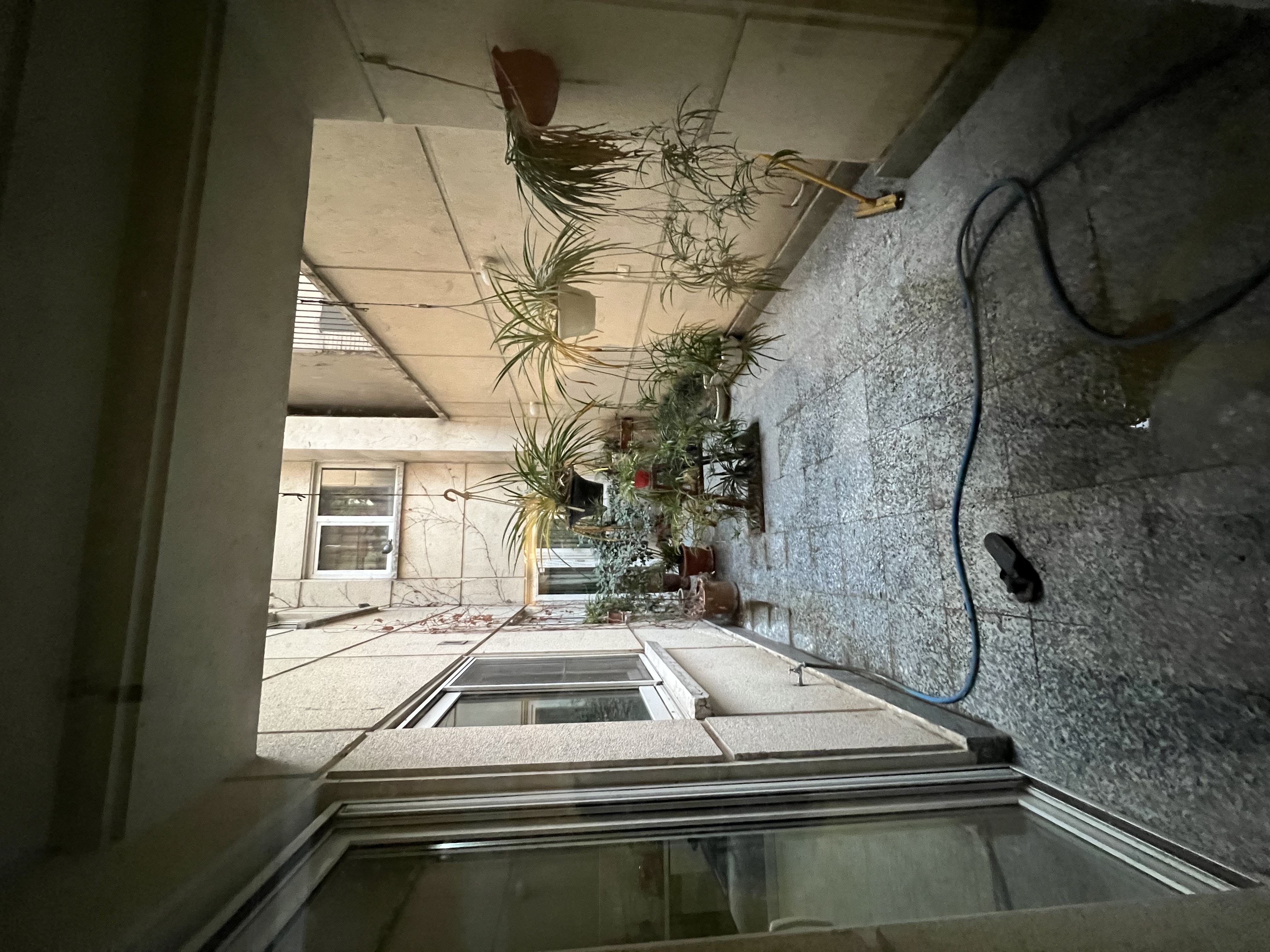 فروش اپارتمان 140 متر آپارتمان حیاط دار