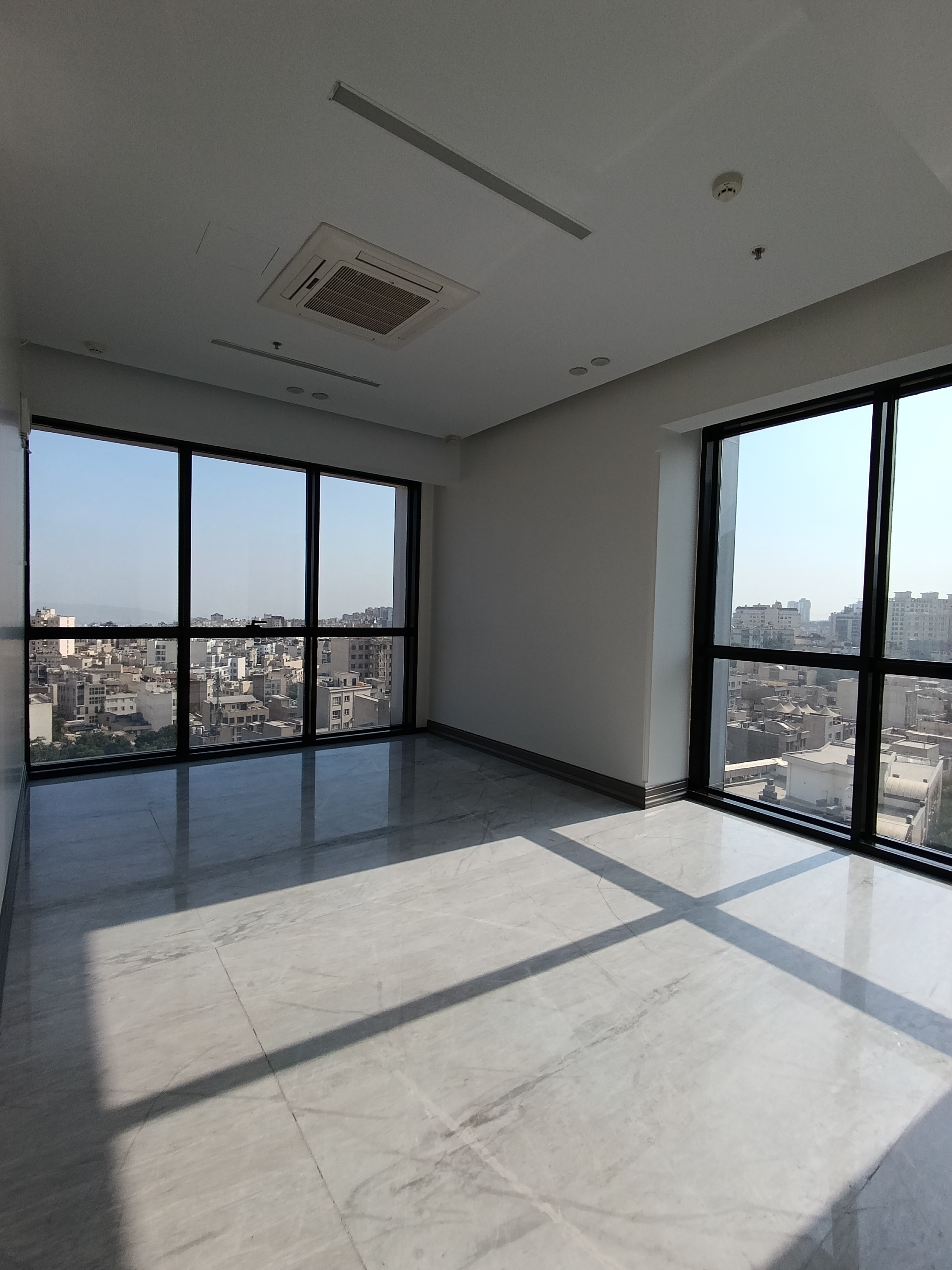 اجاره اداری 170متر فرمانیه