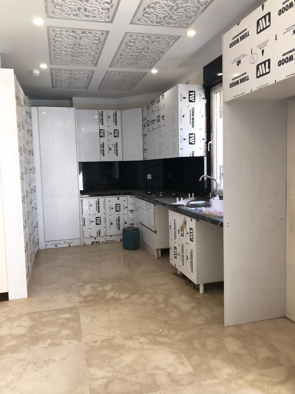 رهن و اجاره اپارتمان 155 متری 3خوابه کلید نخورده