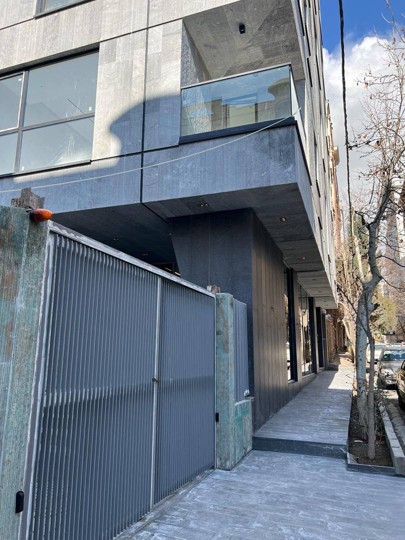 فروش آپارتمان 120متر فرمانیه فول مشاعات