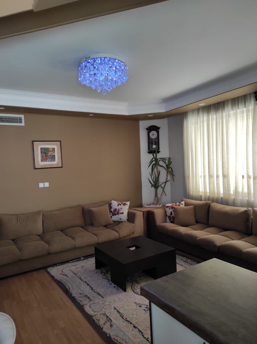 اجاره آپارتمان 105 متر هفت حوض فول امکانات