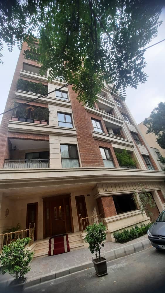 فروش آپارتمان 110 متر نیاوران شیک