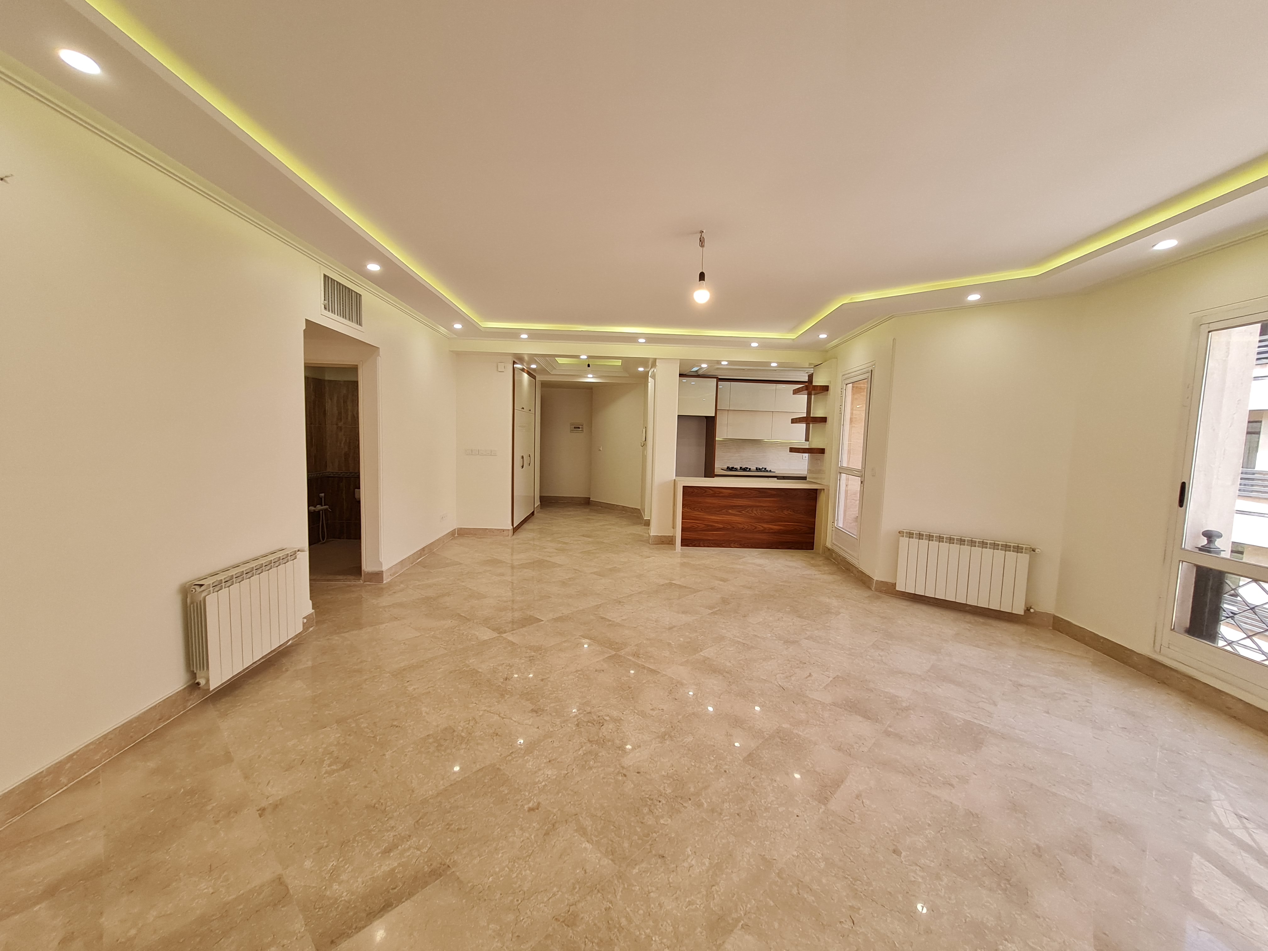 فروش آپارتمان 110 متر دیباجی جنوبی