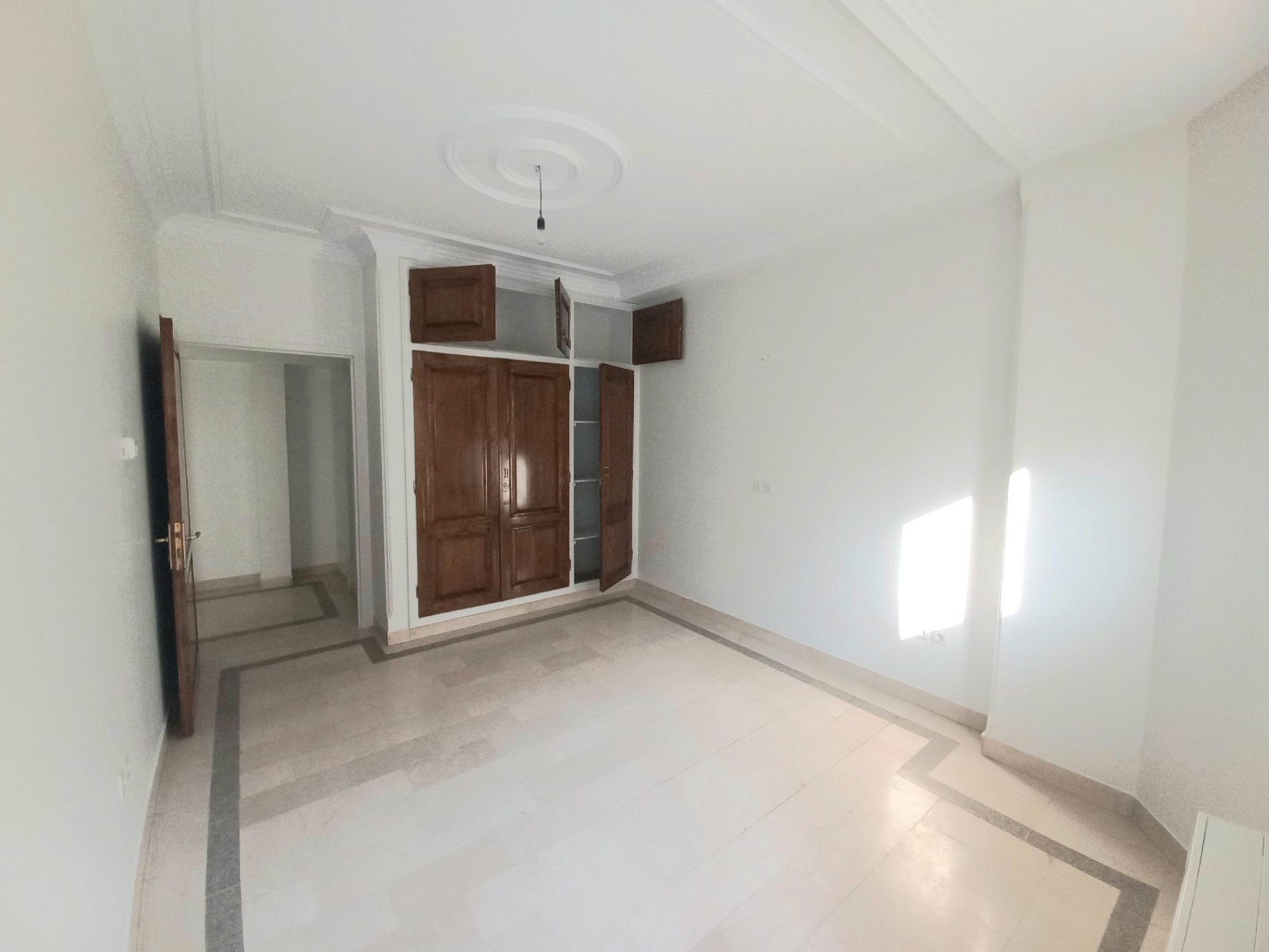 اجاره آپارتمان 155 متر 2 خواب دروس غرق نور