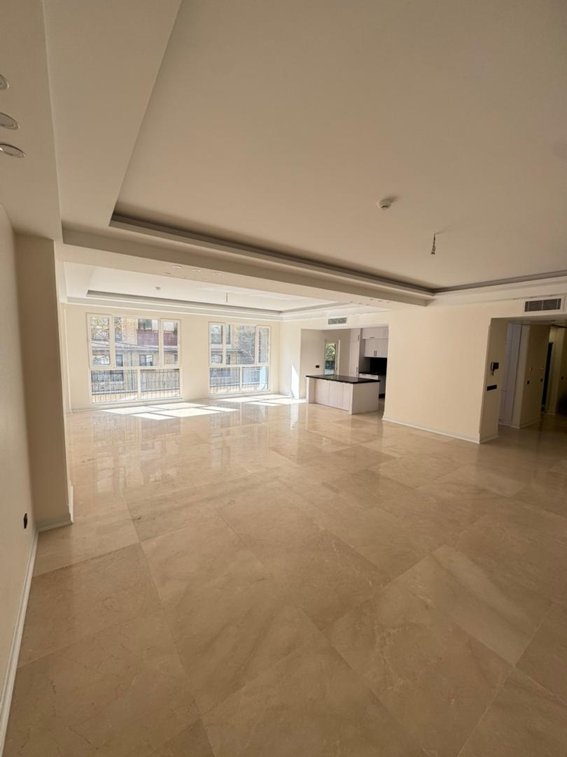 اجاره آپارتمان 220متر نارمک فول امکانات کلیدنخورده