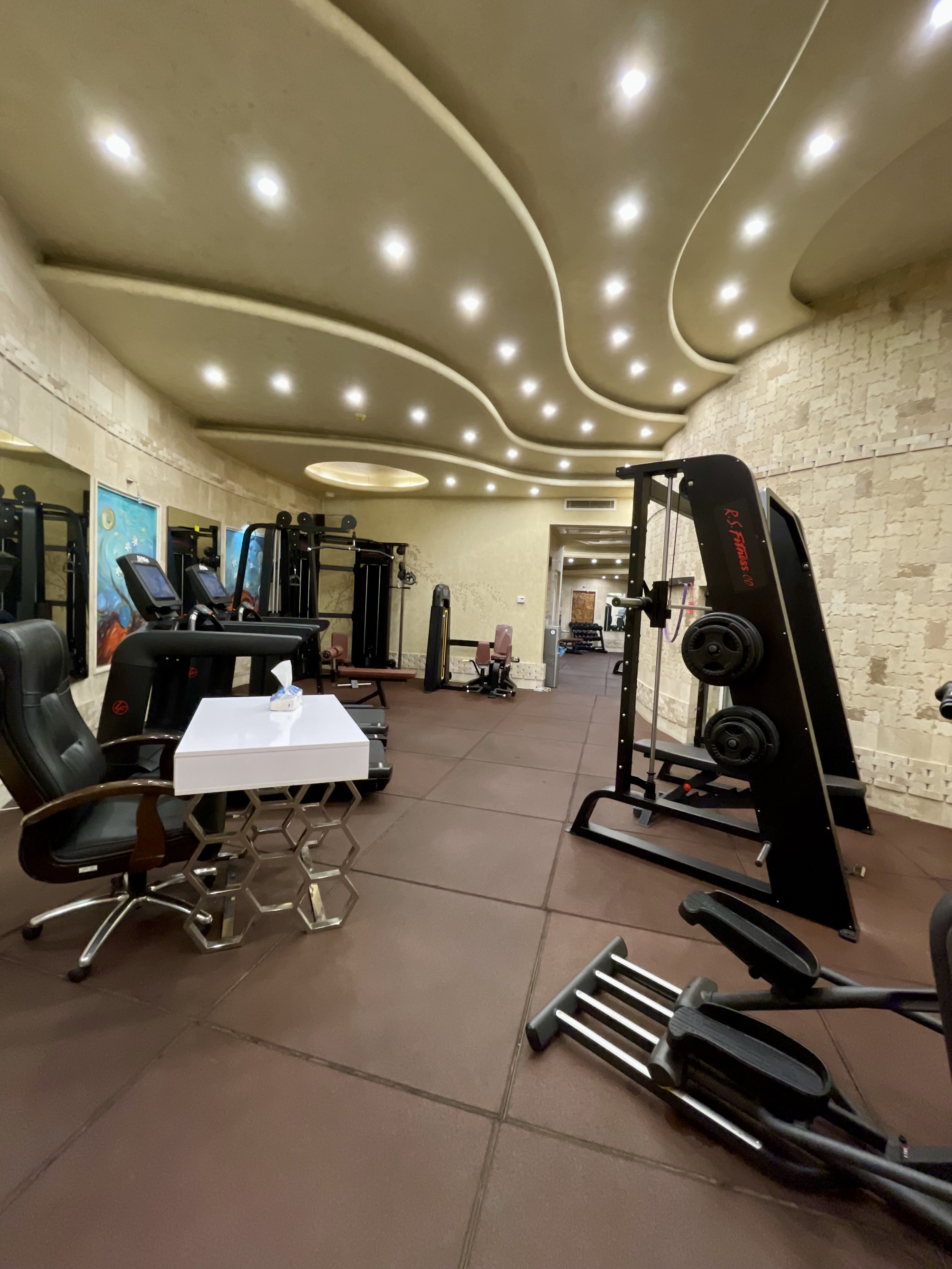 اجاره آپارتمان 200 متر فرمانیه 3خواب تاپ لوکیشن