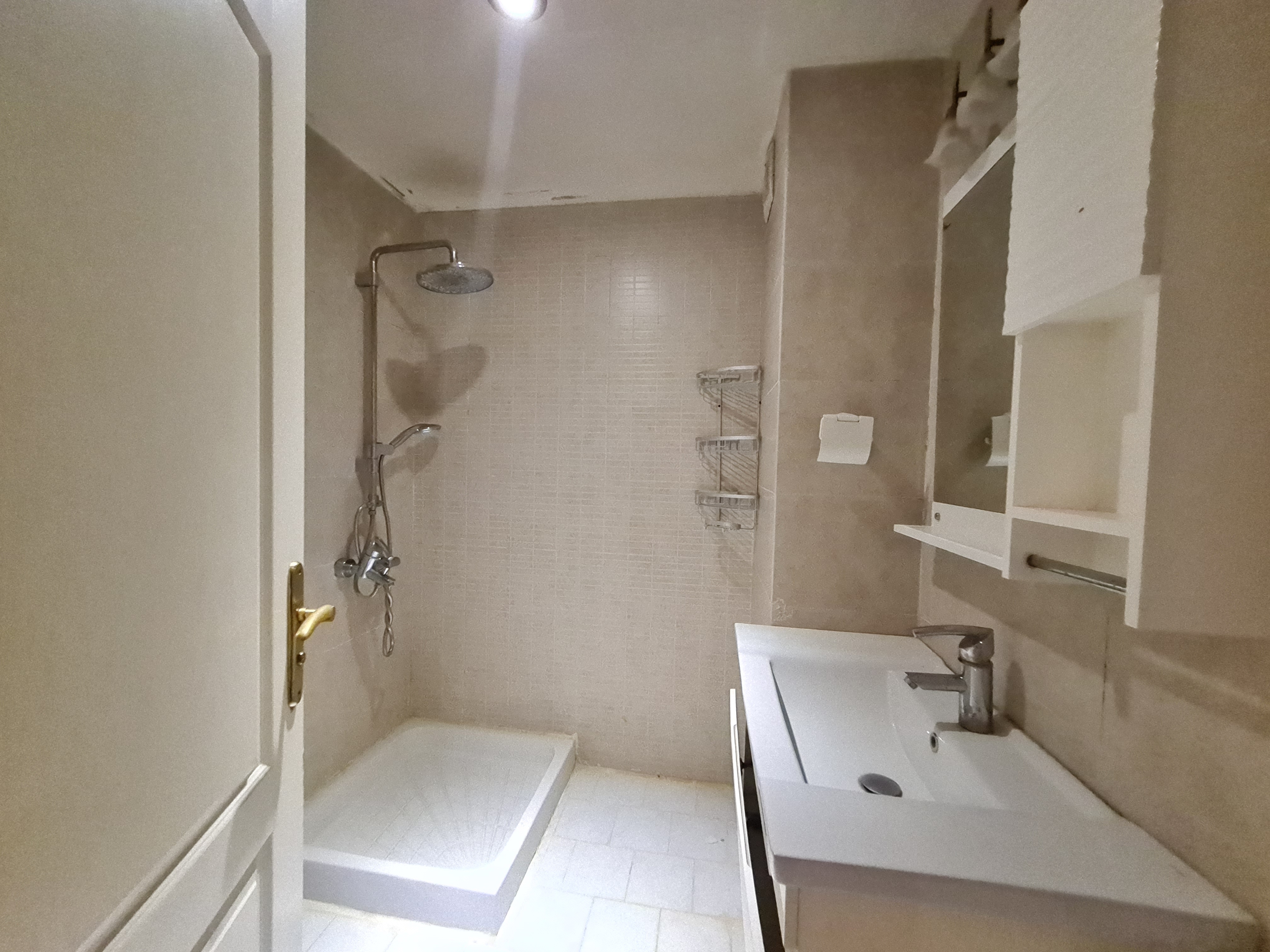 فروش آپارتمان 150 متر جهانتاب تاپ لوکیشن