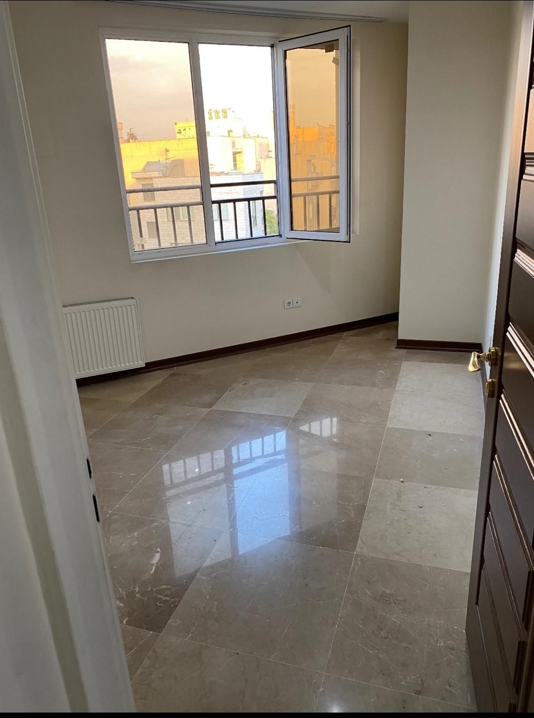 فروش آپارتمان 144متر مدائن اوج زیبایی و هنر در ساخت