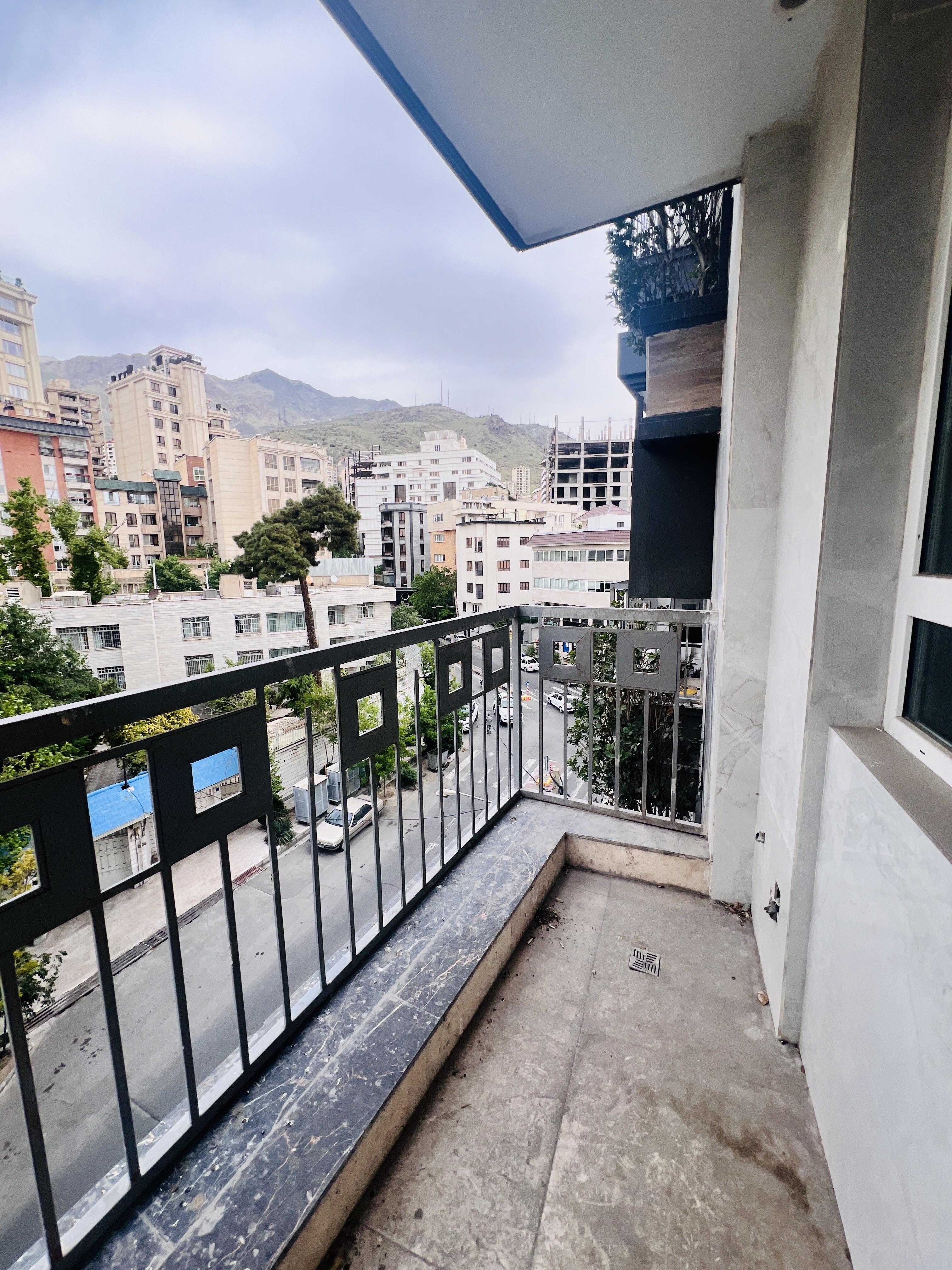 فروش آپارتمان نوساز مدرن 148 متر نیاوران