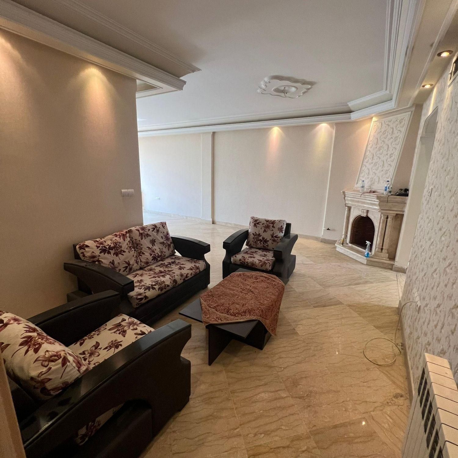 فروش آپارتمان 95 متر دیباجی جنوبی