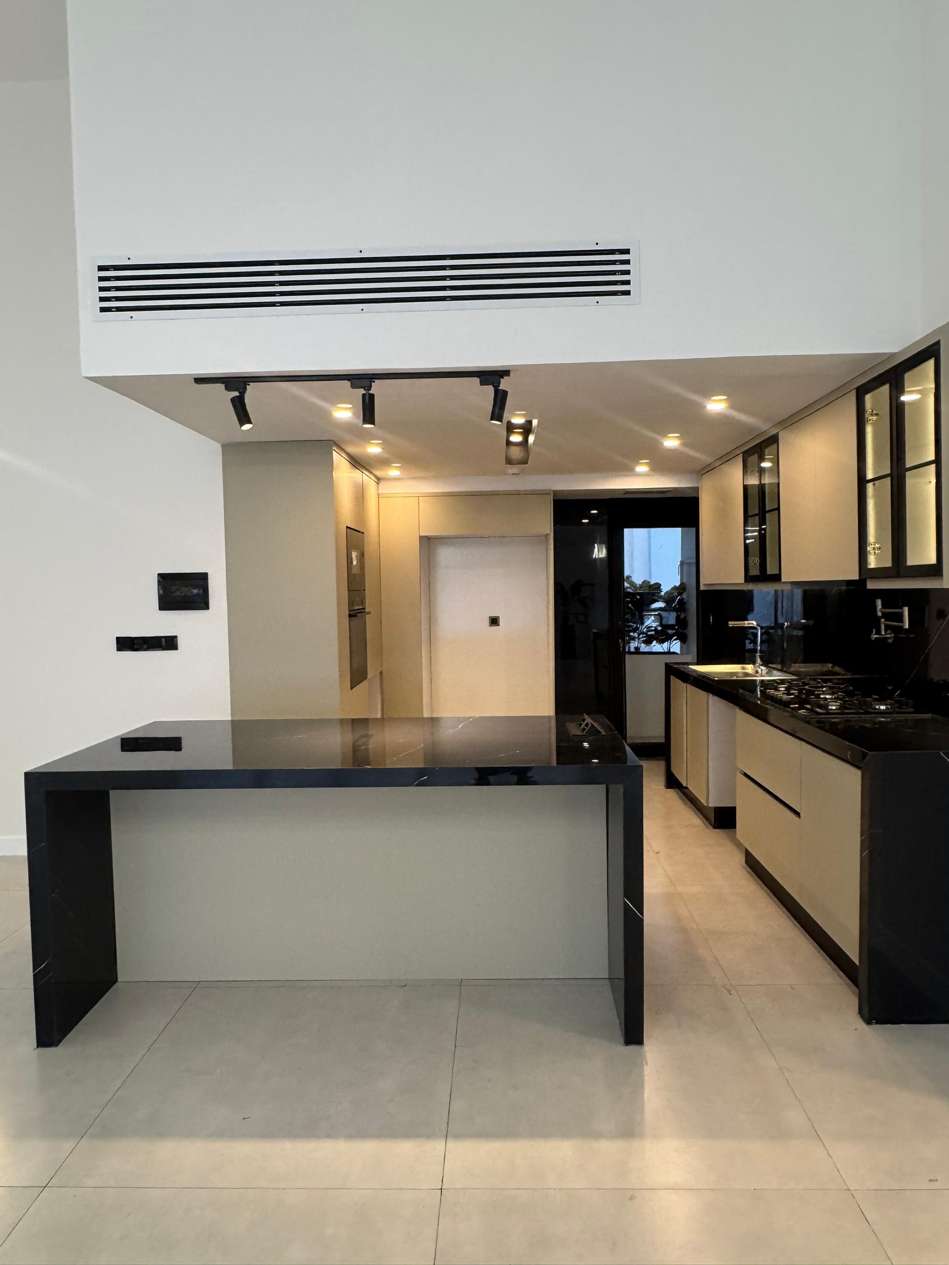 فروش آپارتمان 120 متری لوکس در کامرانیه