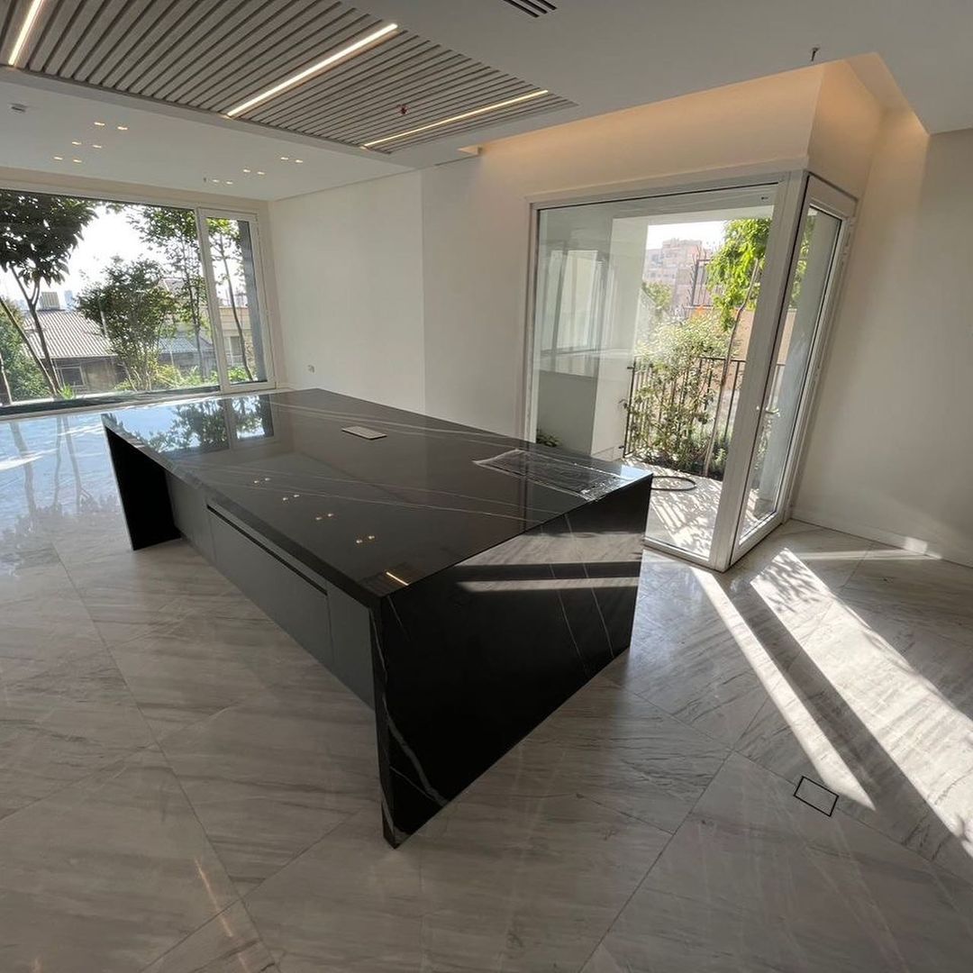 فروش آپارتمان  190متر فرمانیه شرقی 3خواب 2پارکینگ کلیدنخورده