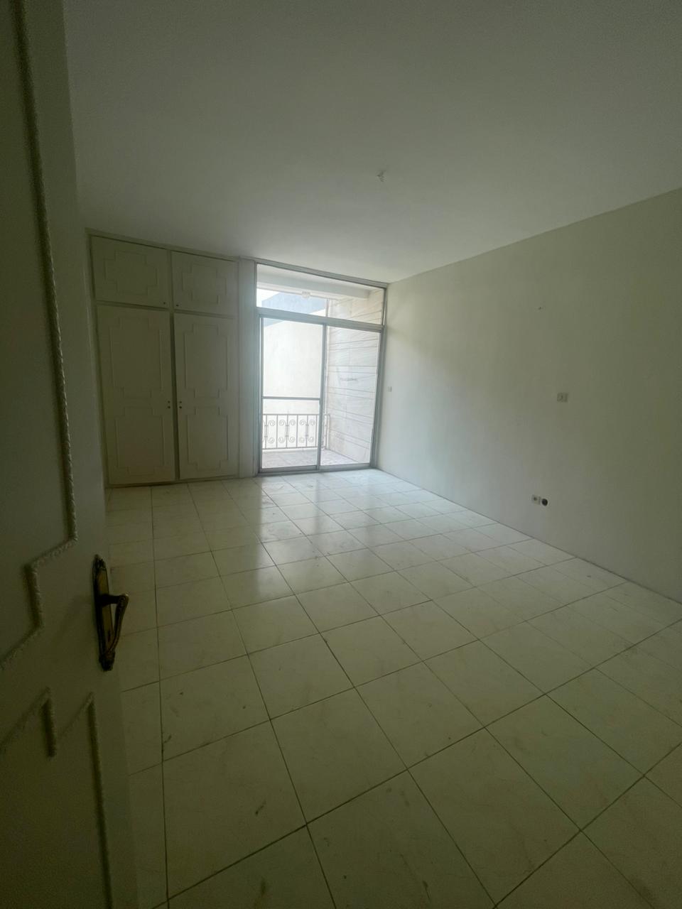 اجاره اداری 200متر آجودانیه