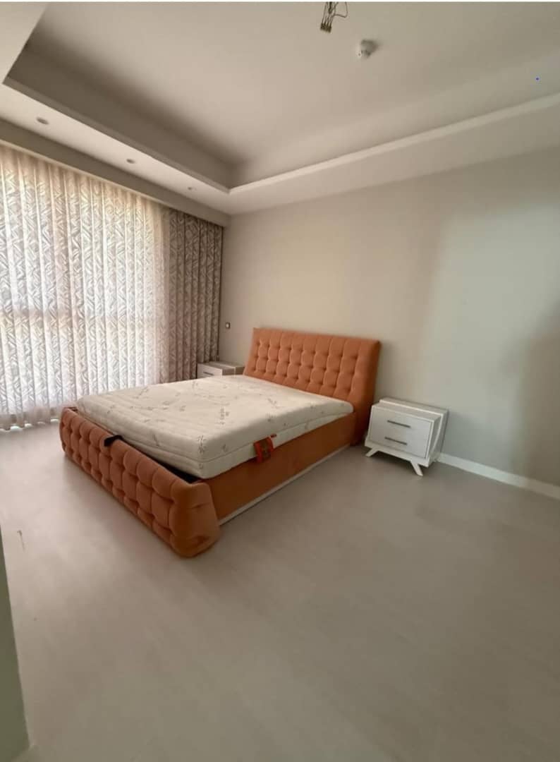 فروش آپارتمان 150متر کیکاووس فول بازسازی شده غرق نور