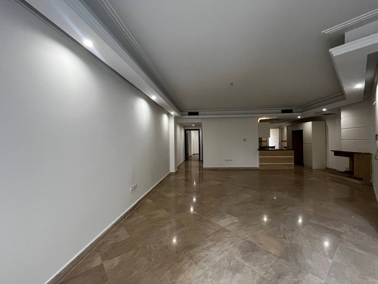 فروش آپارتمان 105متر کامرانیه 2خواب