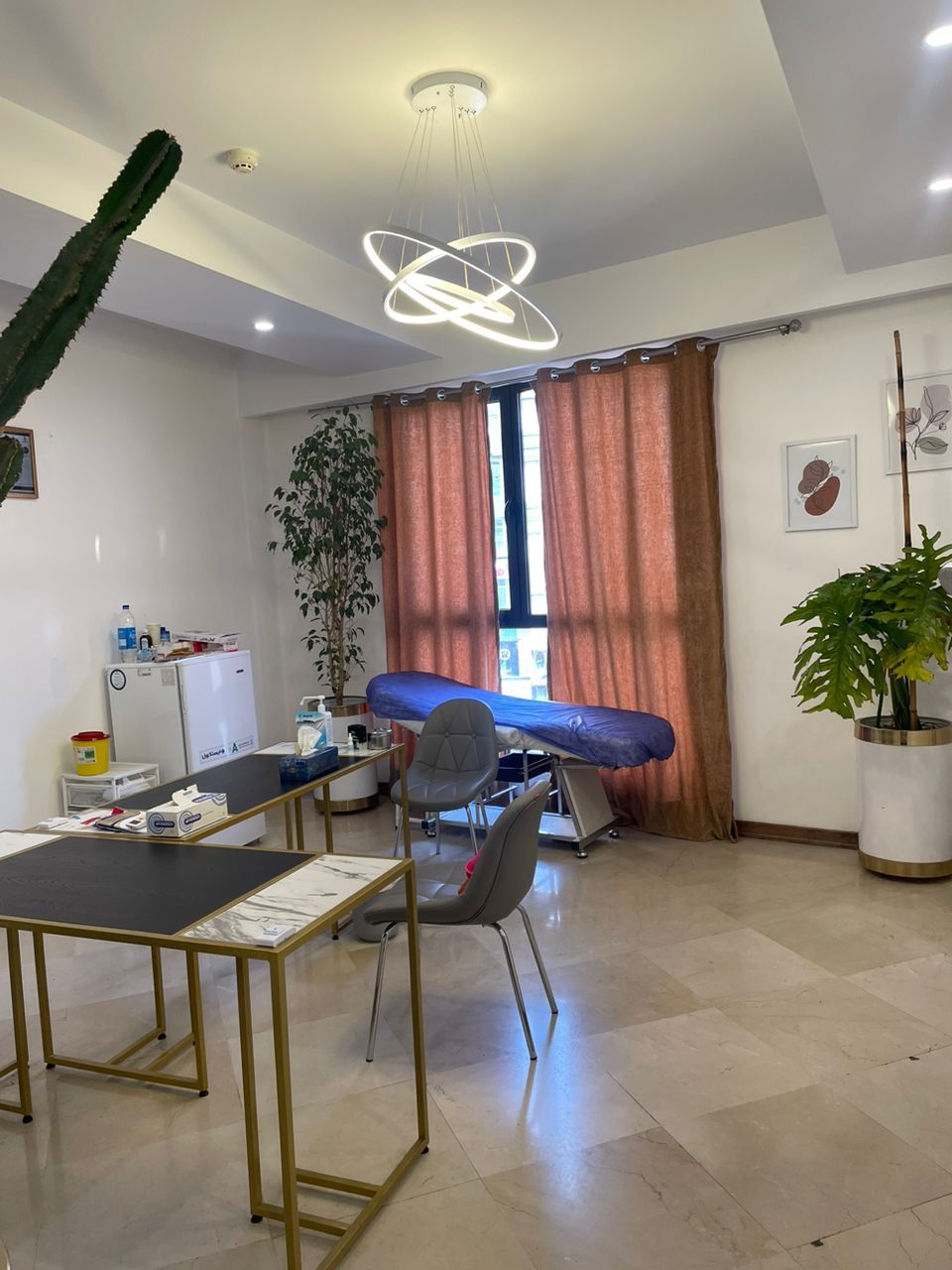 اجاره اداری 150متر اندرزگو‌