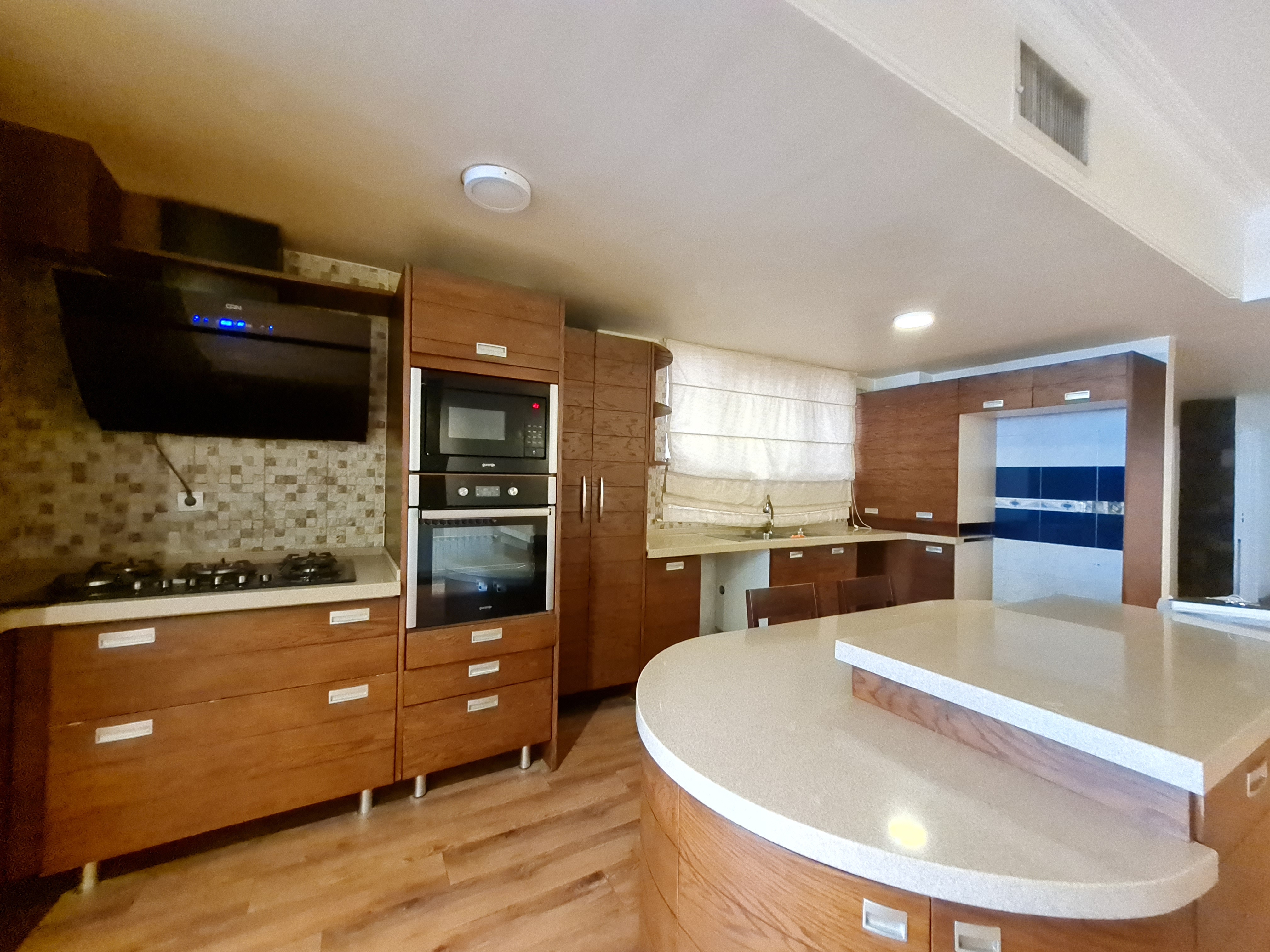 فروش آپارتمان 150 متر جهانتاب تاپ لوکیشن