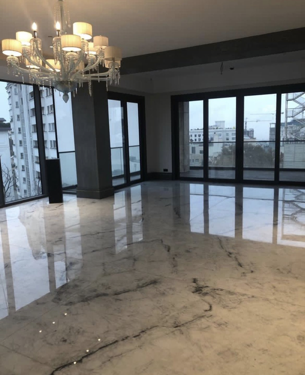 آپارتمان 210 متر نوساز اقدسیه سپند مدرن