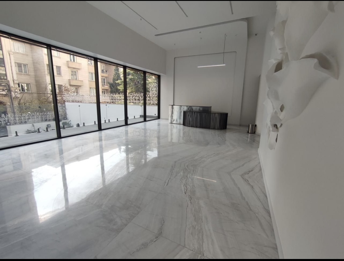 اجاره آپارتمان 220 متر نیاوران  خوش نقشه  3 پارکینگ