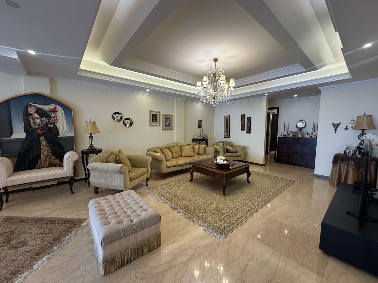 فروش آپارتمان  240 متر دیباجی مشاعات آبی فعال