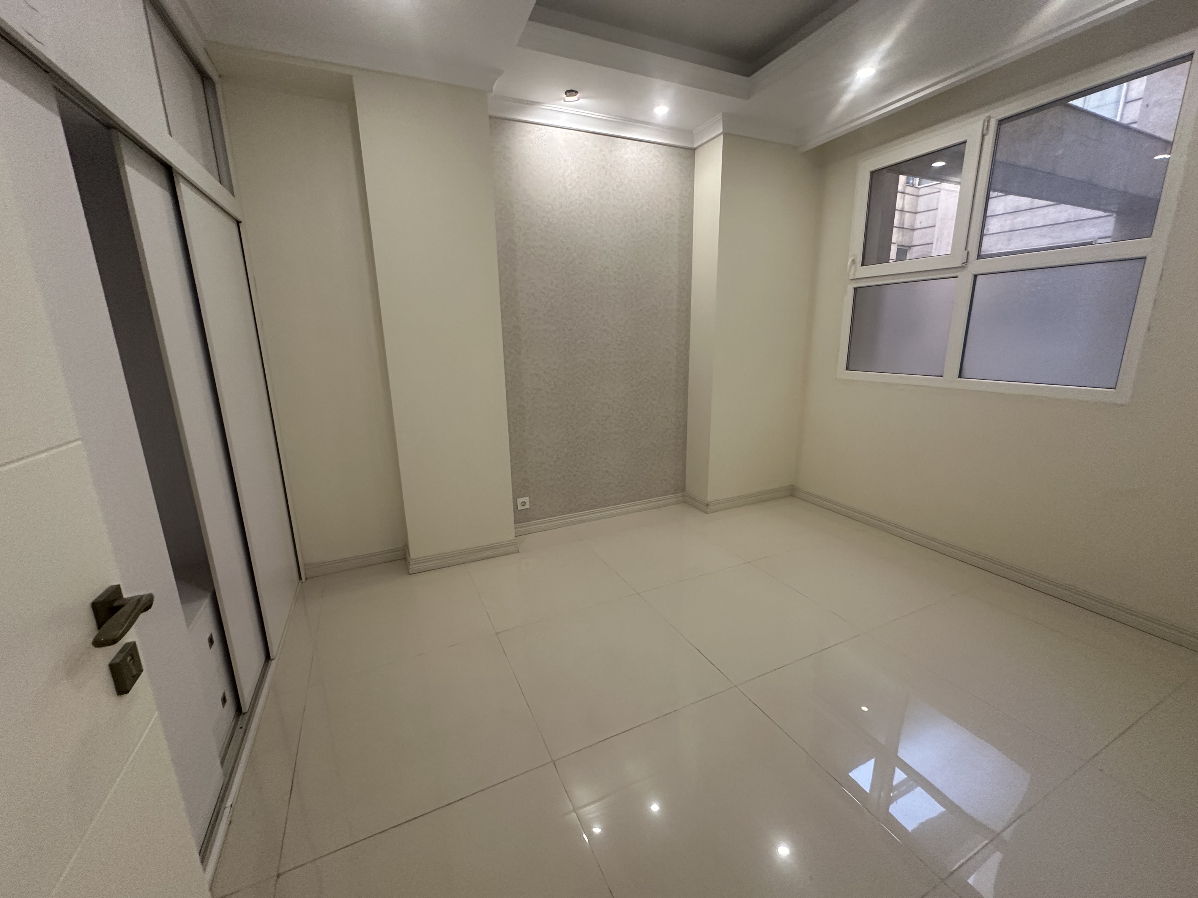 فروش آپارتمان 185متر منظریه لوکس کلید نخورده