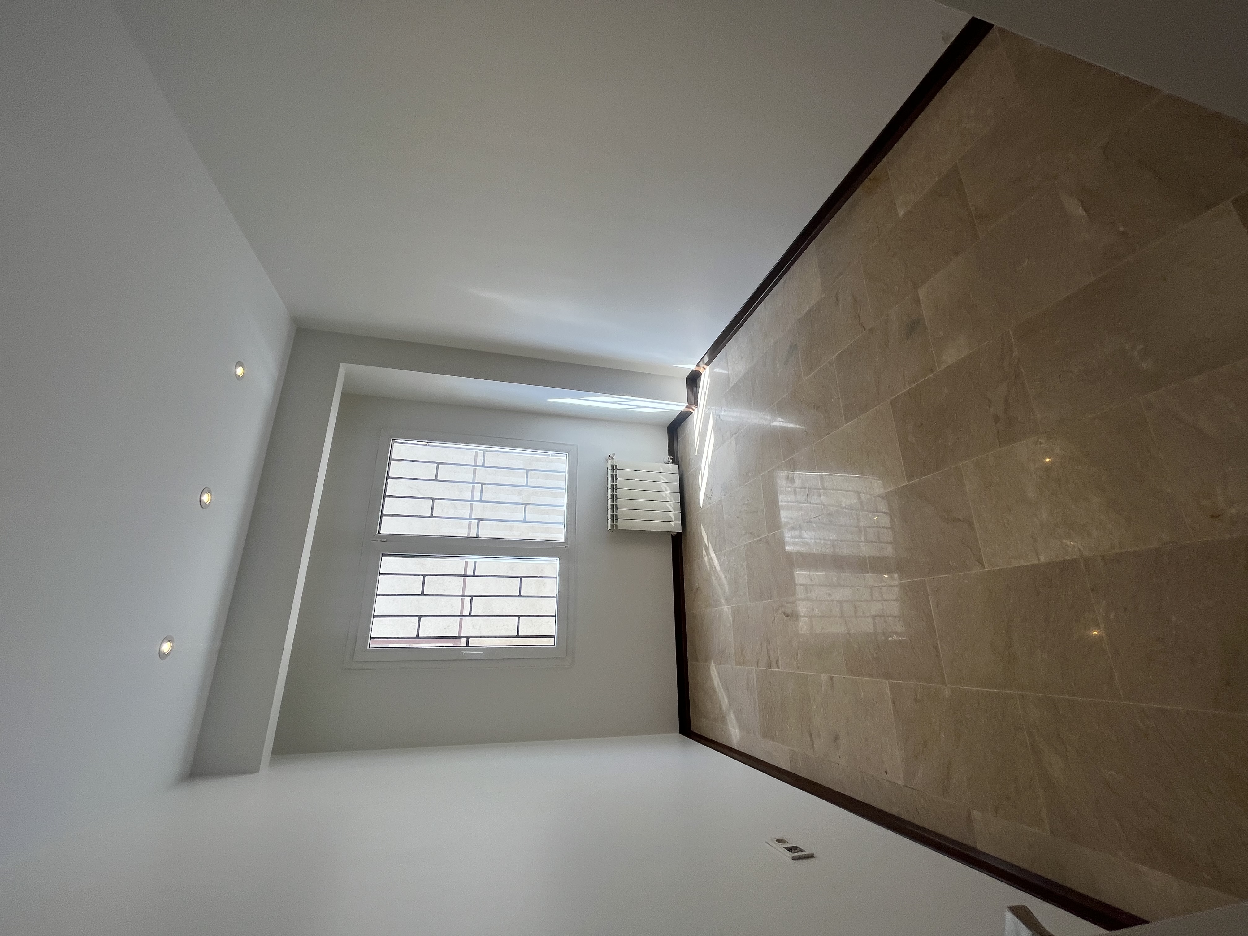 فروش آپارتمان 89 متر دولت نور جنوب