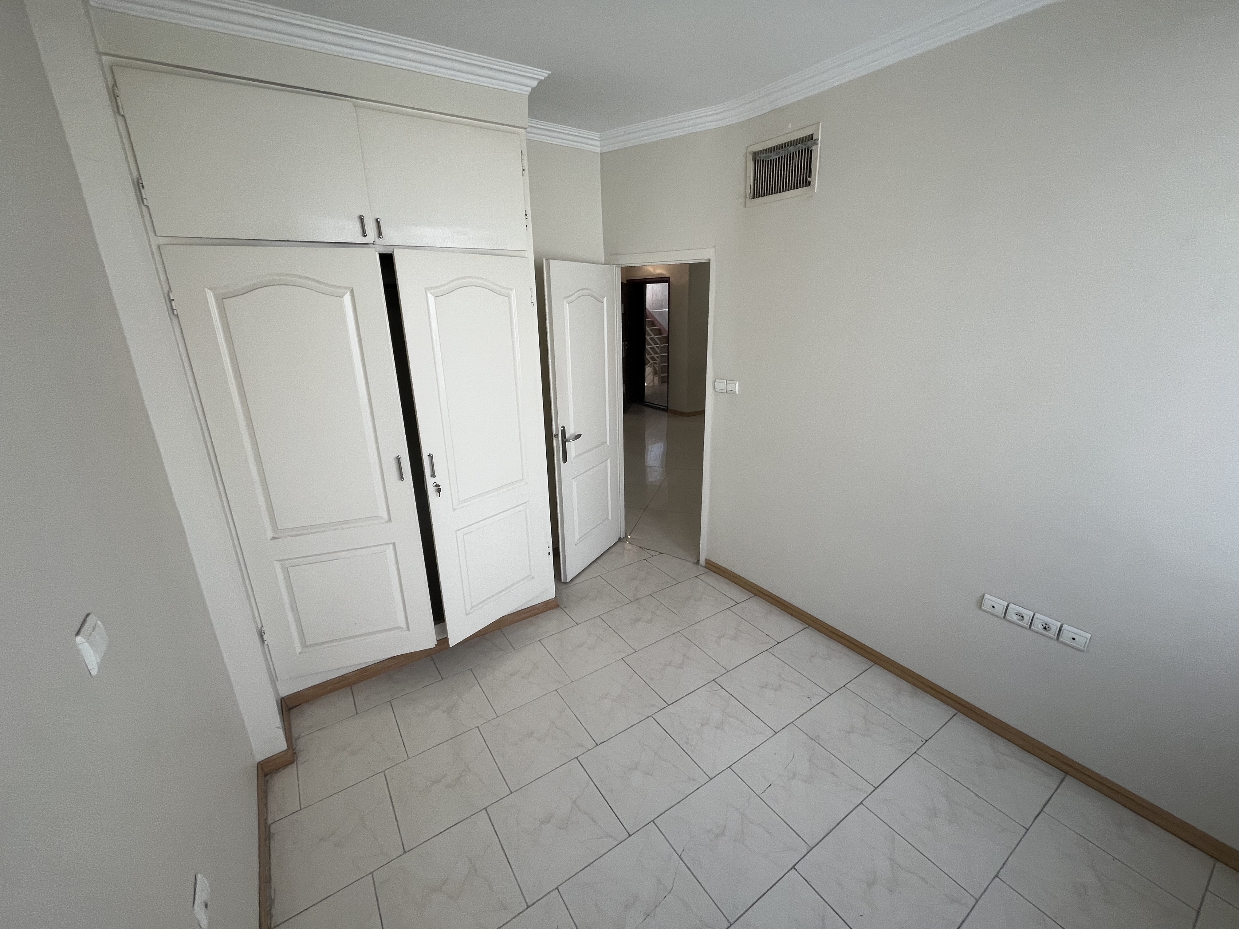 اجاره آپارتمان 125متر مدائن 3 خواب