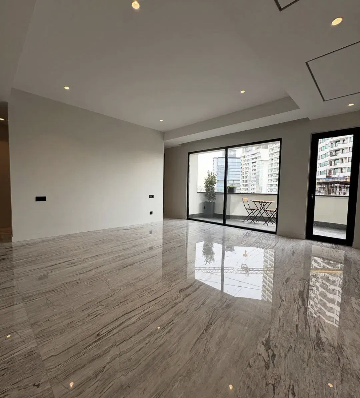 اجاره آپارتمان 330متر نیاوران 3تراس قابل چیدمان