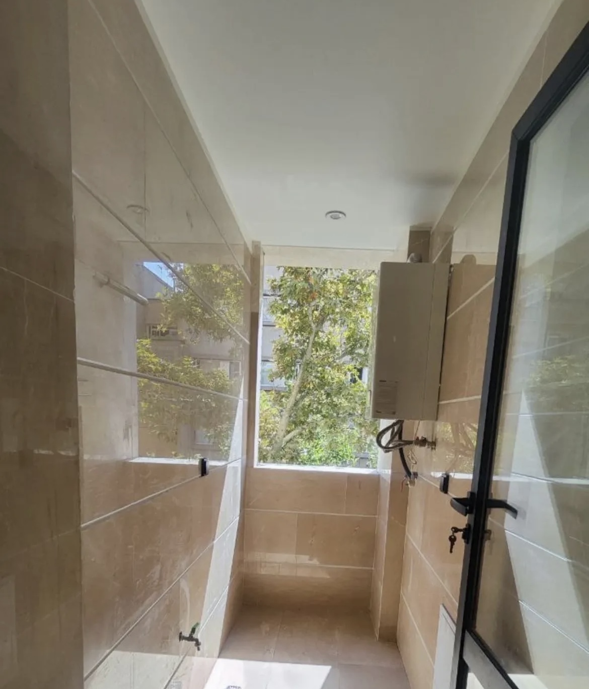 فروش آپارتمان 105 متری دولت 3 خواب