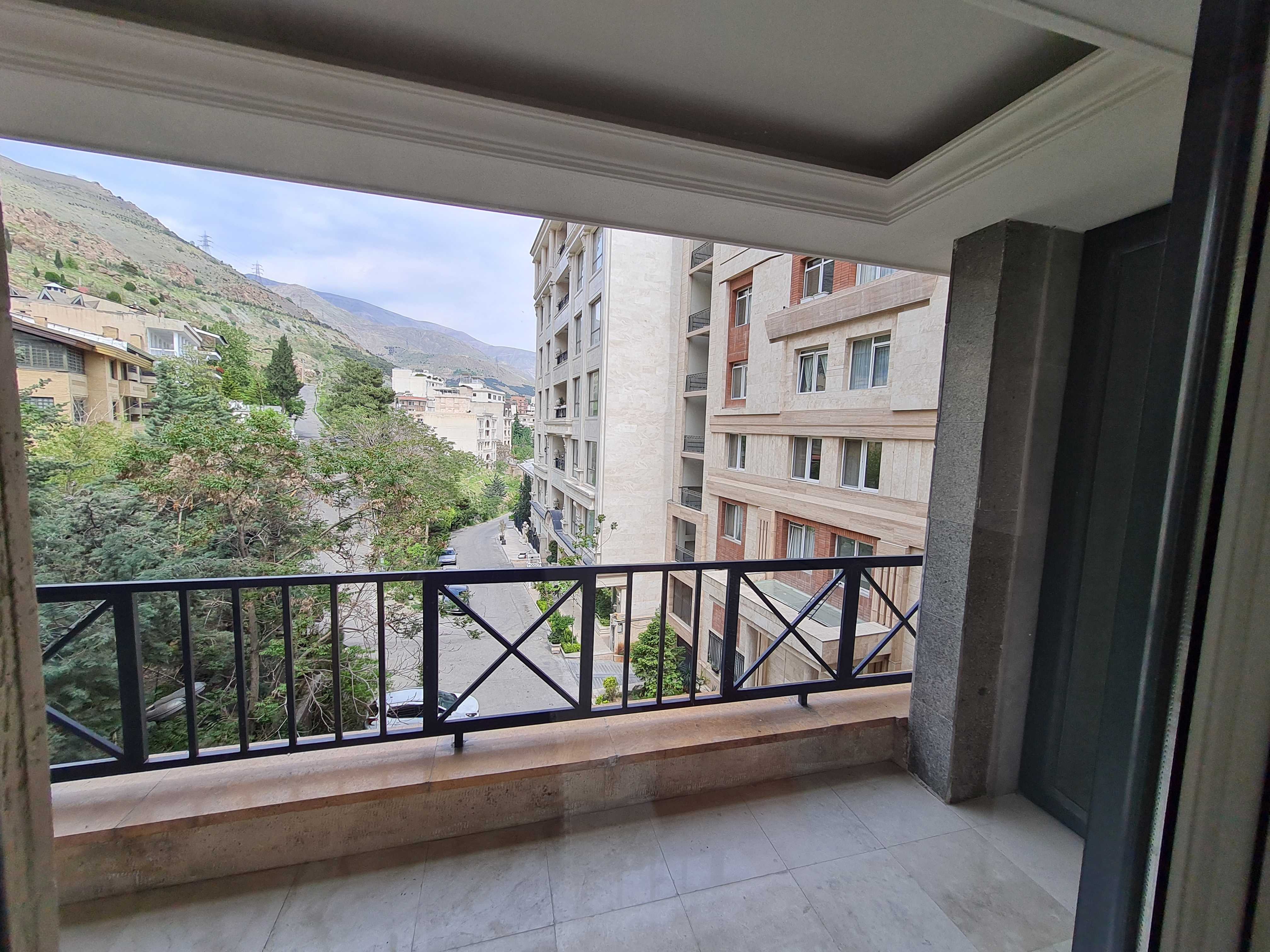 فروش آپارتمان 192 متر تاپ لوکیشن نیاوران صبوری