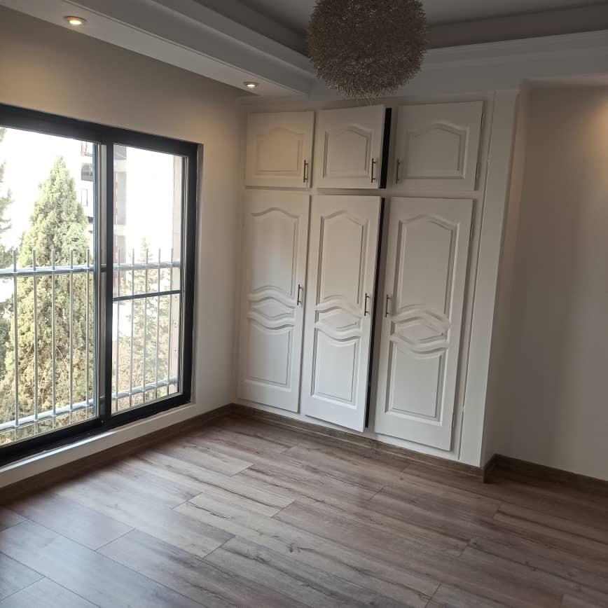 فروش اپارتمان 80 متری شهرک لاله