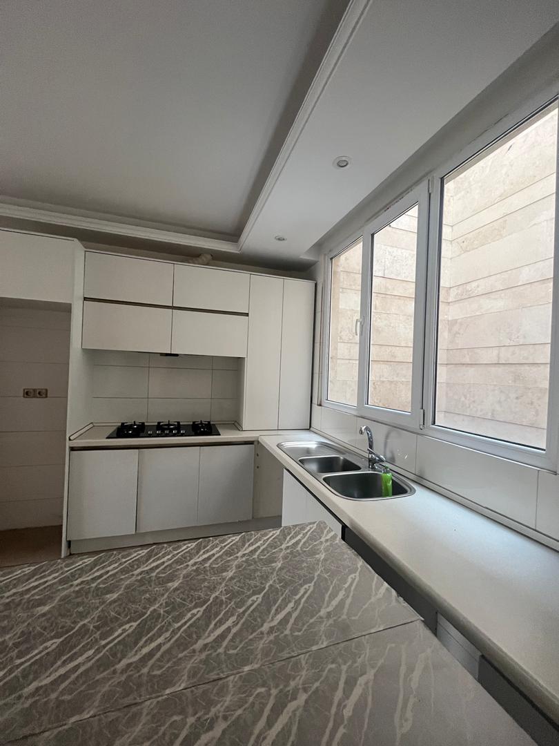 اپارتمان 80 متر اندرزگو ویو شهر