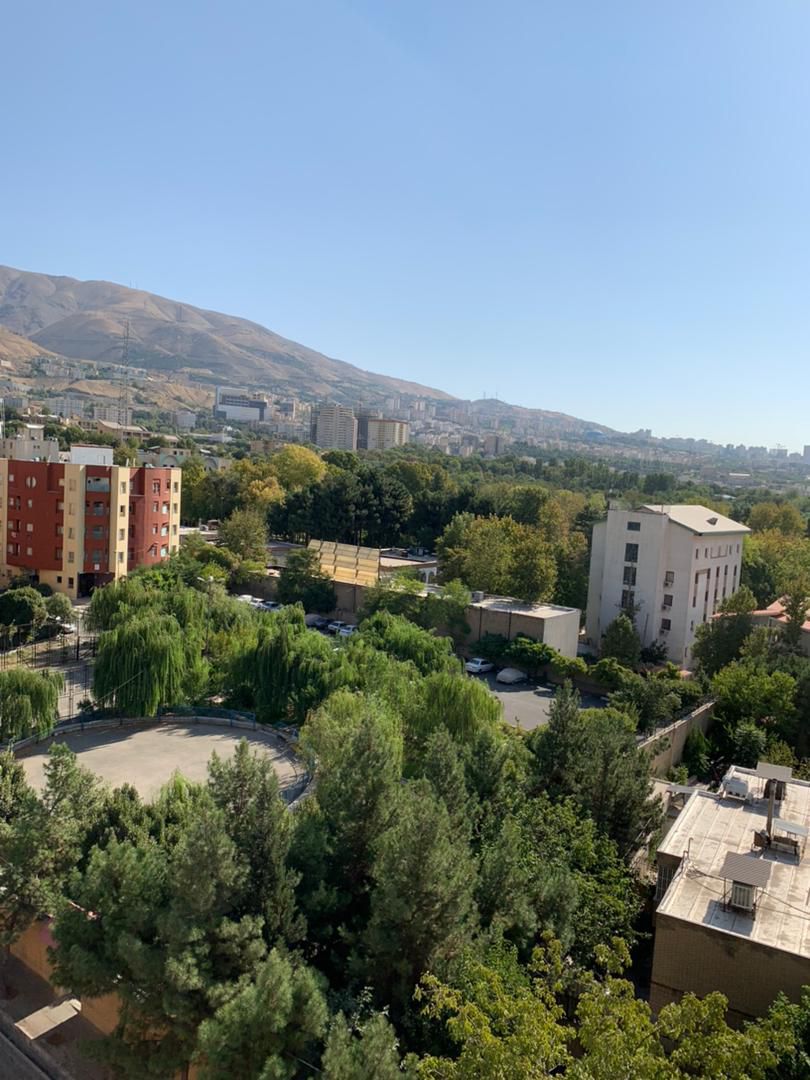 فروش آپارتمان 170 متر آجودانیه طبقه 8