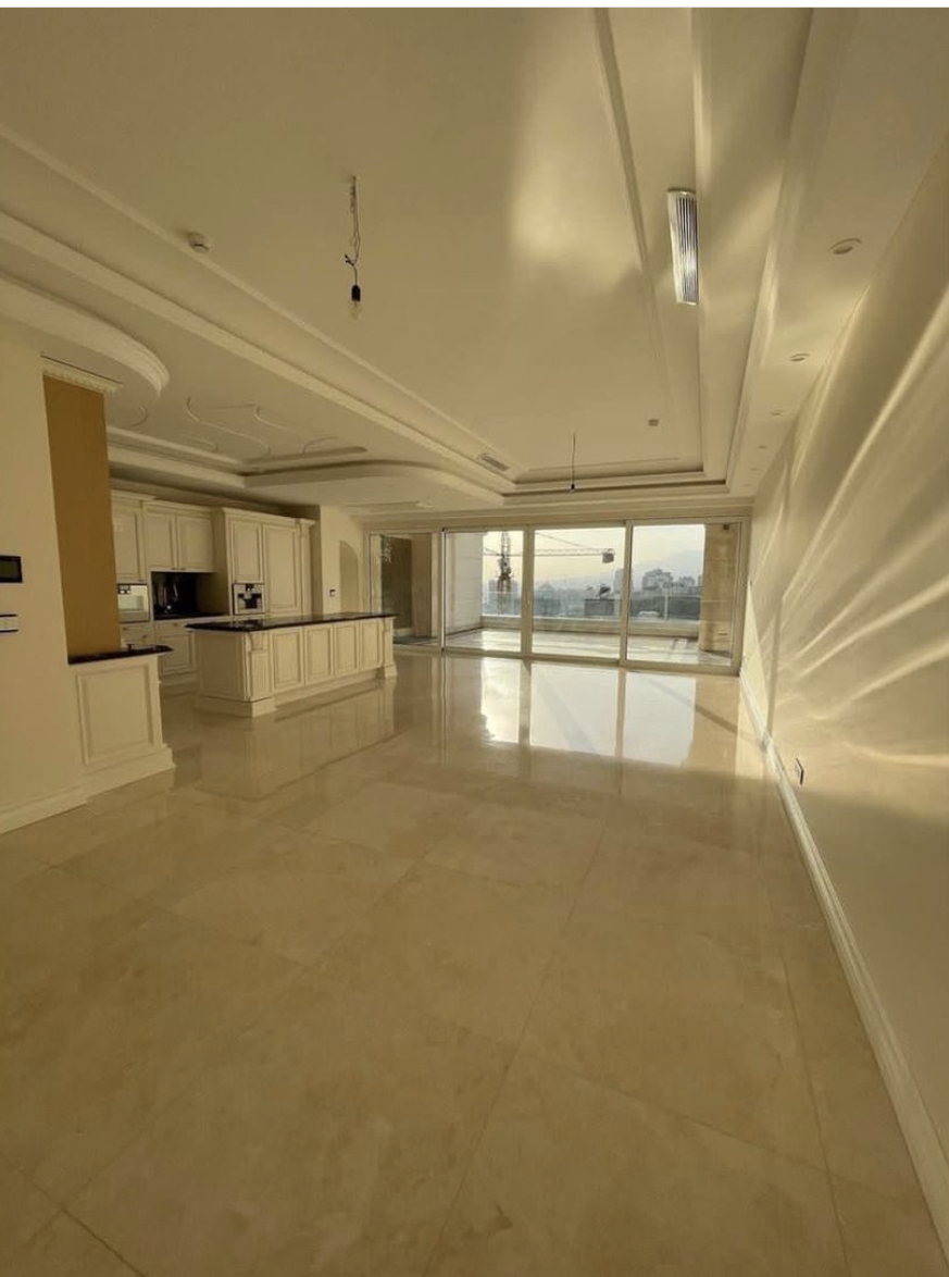 فروش آپارتمان 248 متر فرمانیه شرقی فول مشاعات