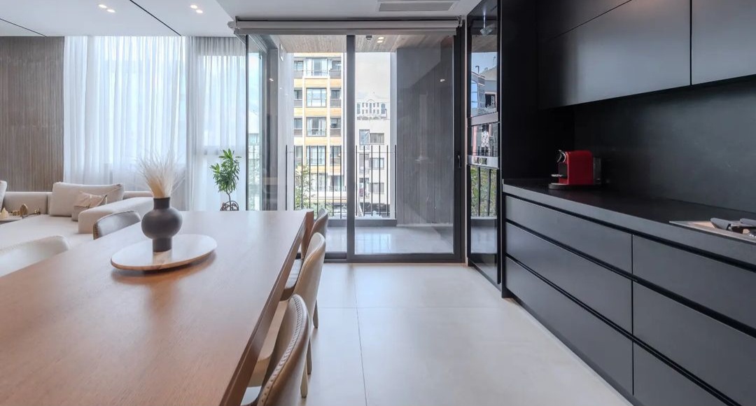 فروش آپارتمان 100 متر کامرانیه شمالی فول دیپلمات نشین