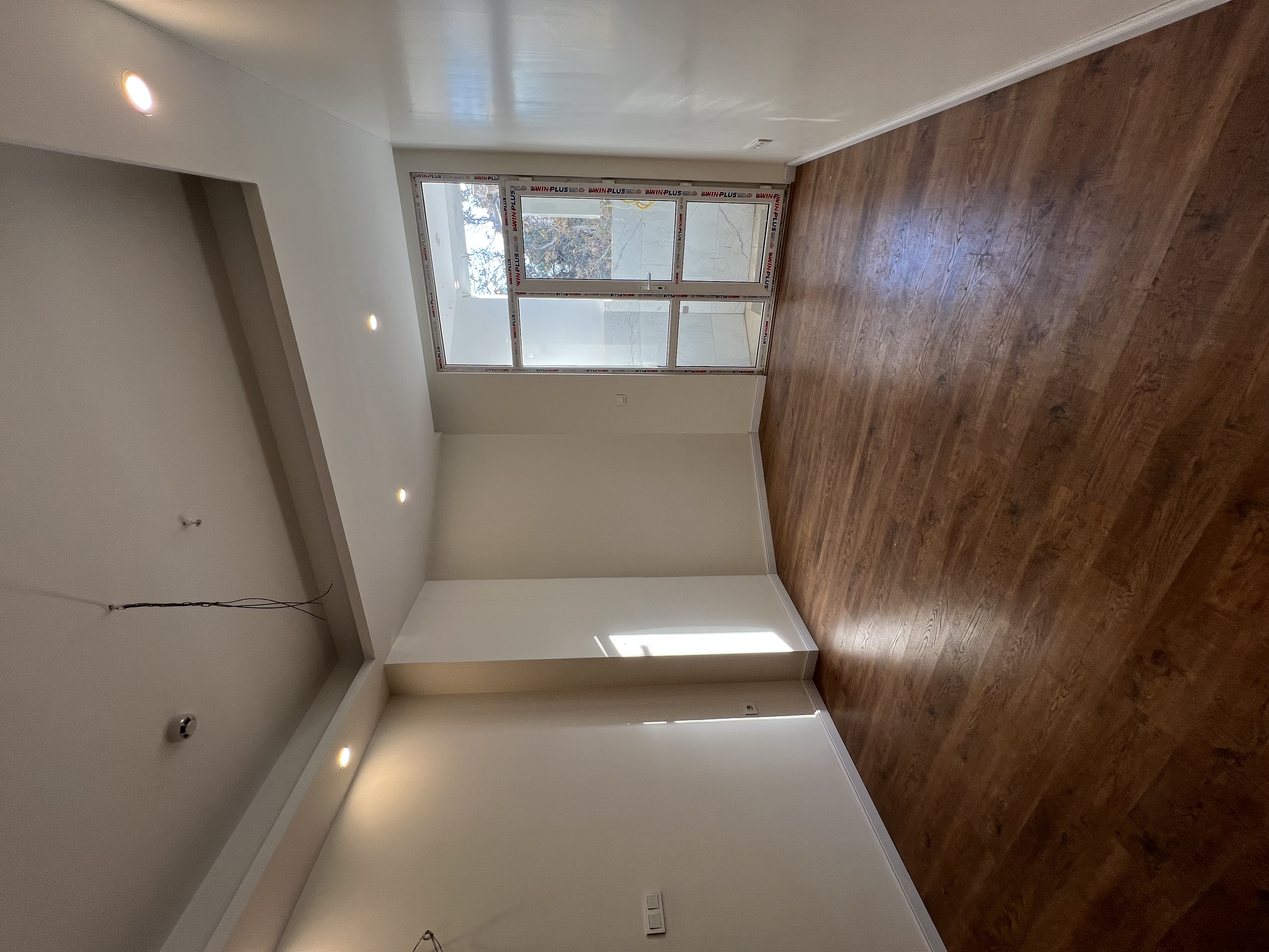 فروش اپارتمان 130 متر آپارتمان لاکچری غرق نور